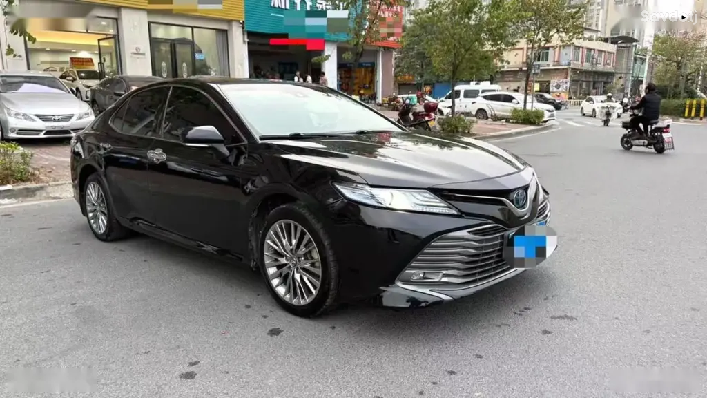 Toyota Camry, 2018