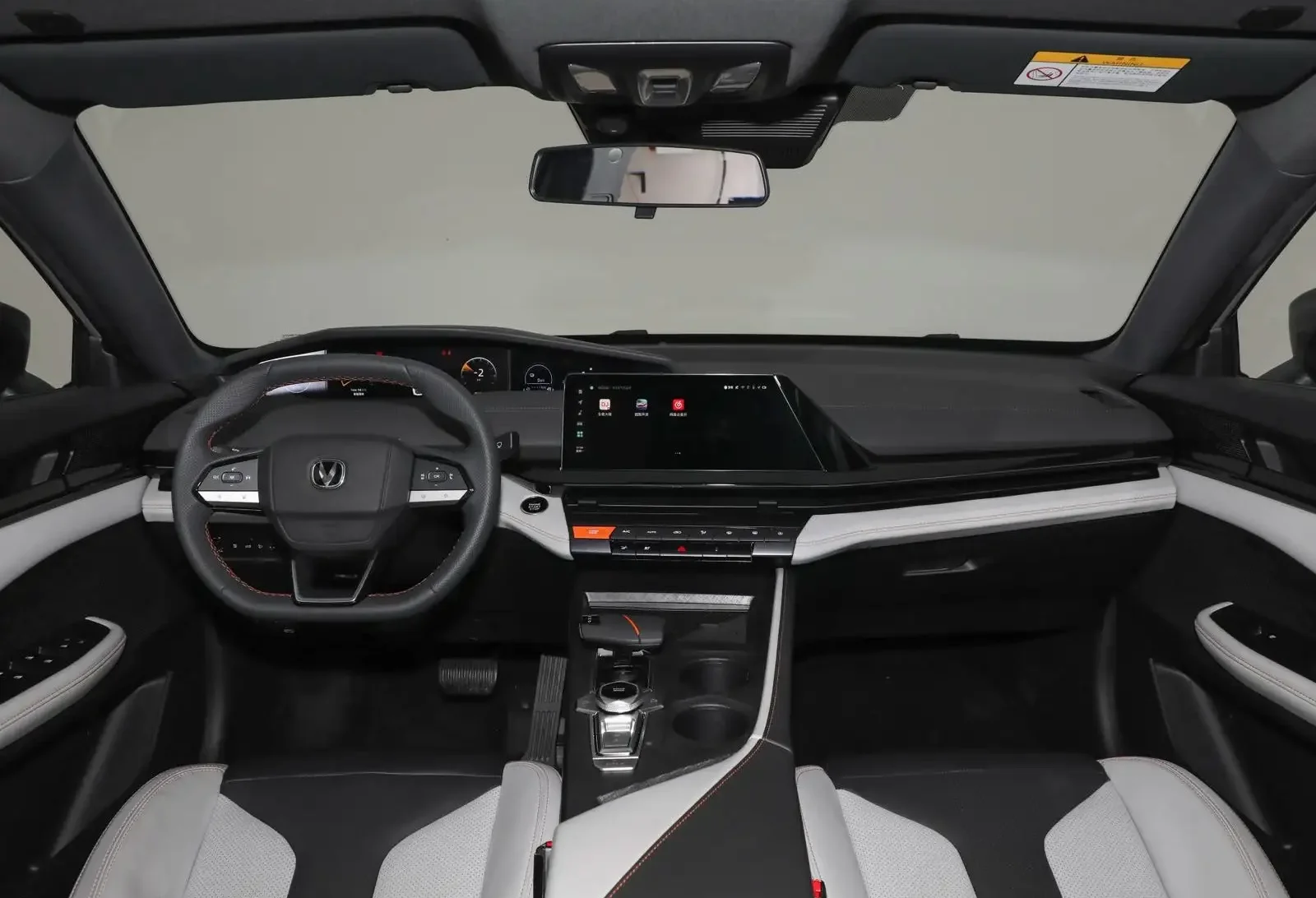 Changan UNI-V, 2025
