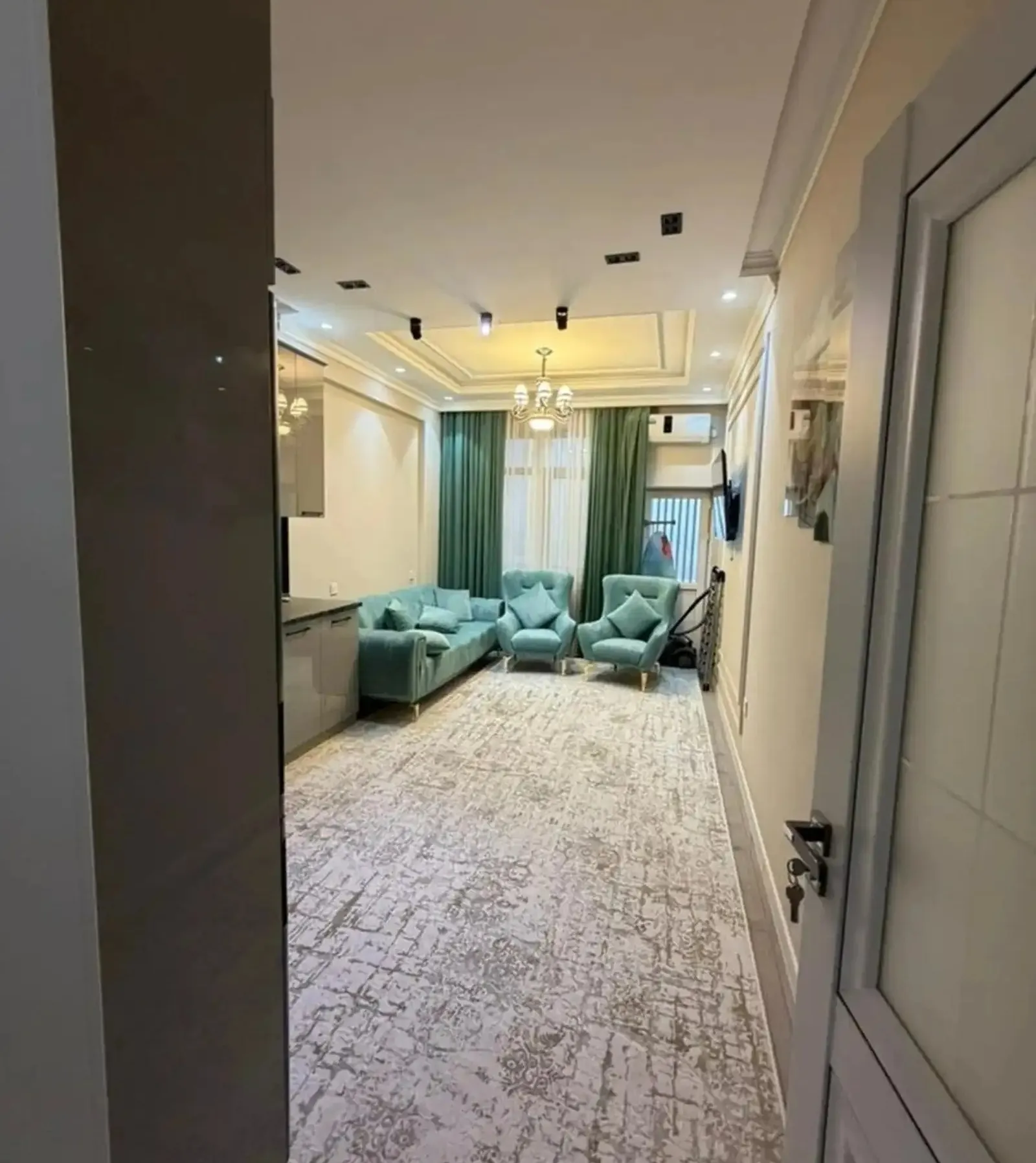 1-комн. квартира, 9 этаж, 60 м², 8 Мкр