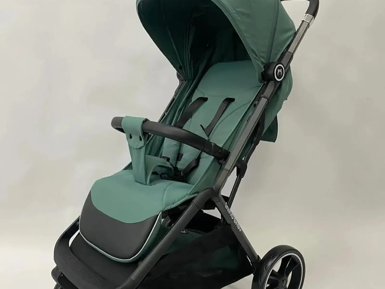 Прогулочная коляска Ining baby
