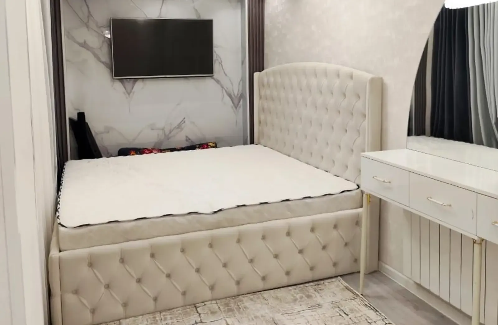 3-комн. квартира, 3 этаж, 100 м², Фирдавси 64мкр