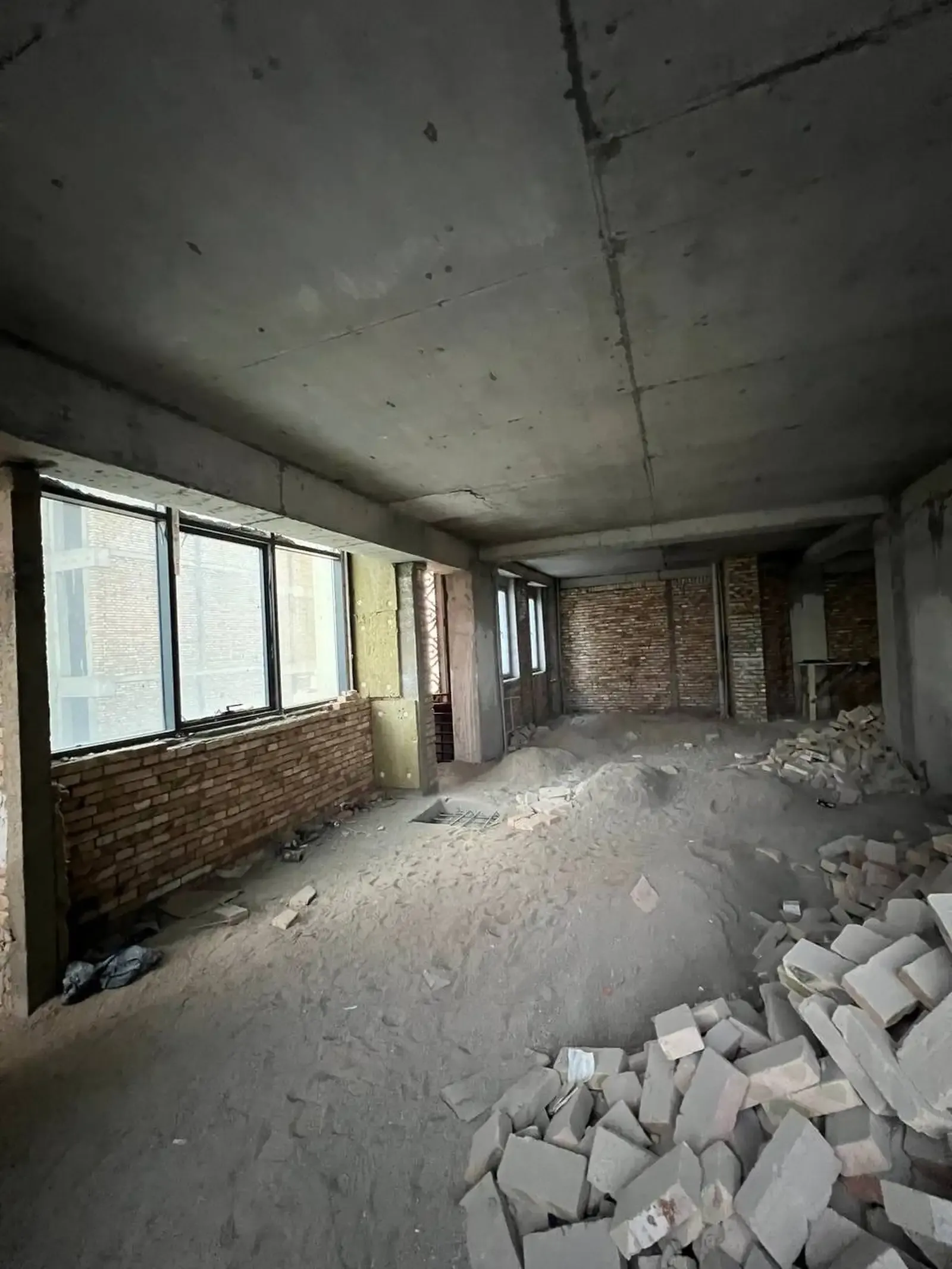 4-комн. квартира, 8 этаж, 167 м², И. Сомони — фото 6