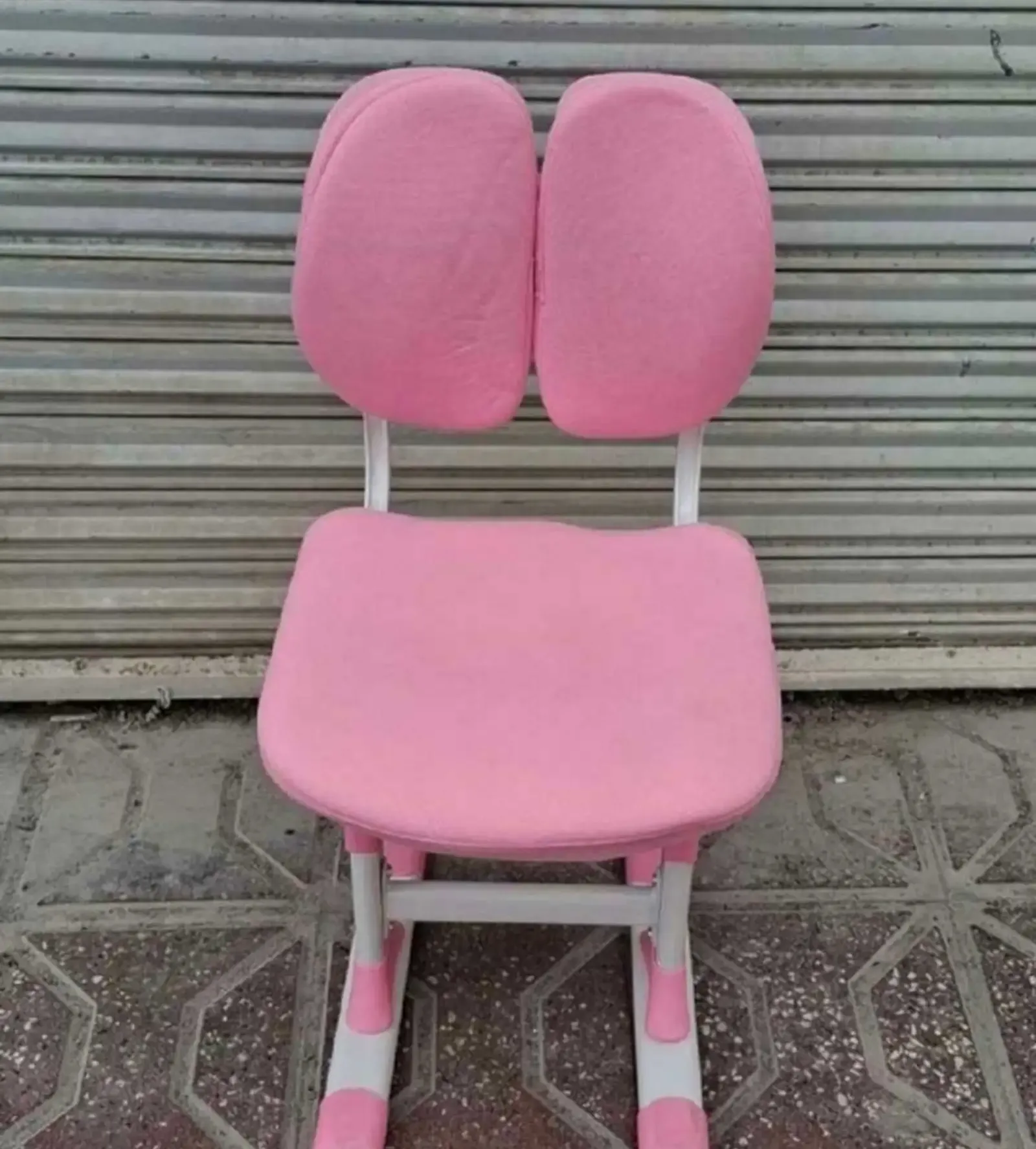 Парта и стул
