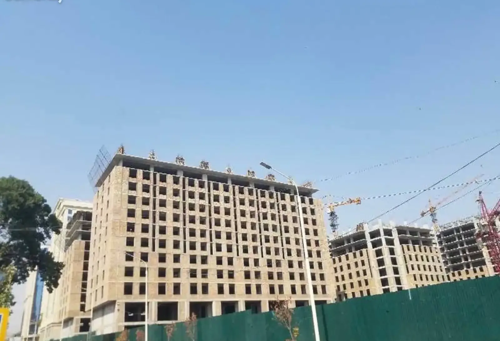4-комн. квартира, 5 этаж, 184 м², Шохмансур