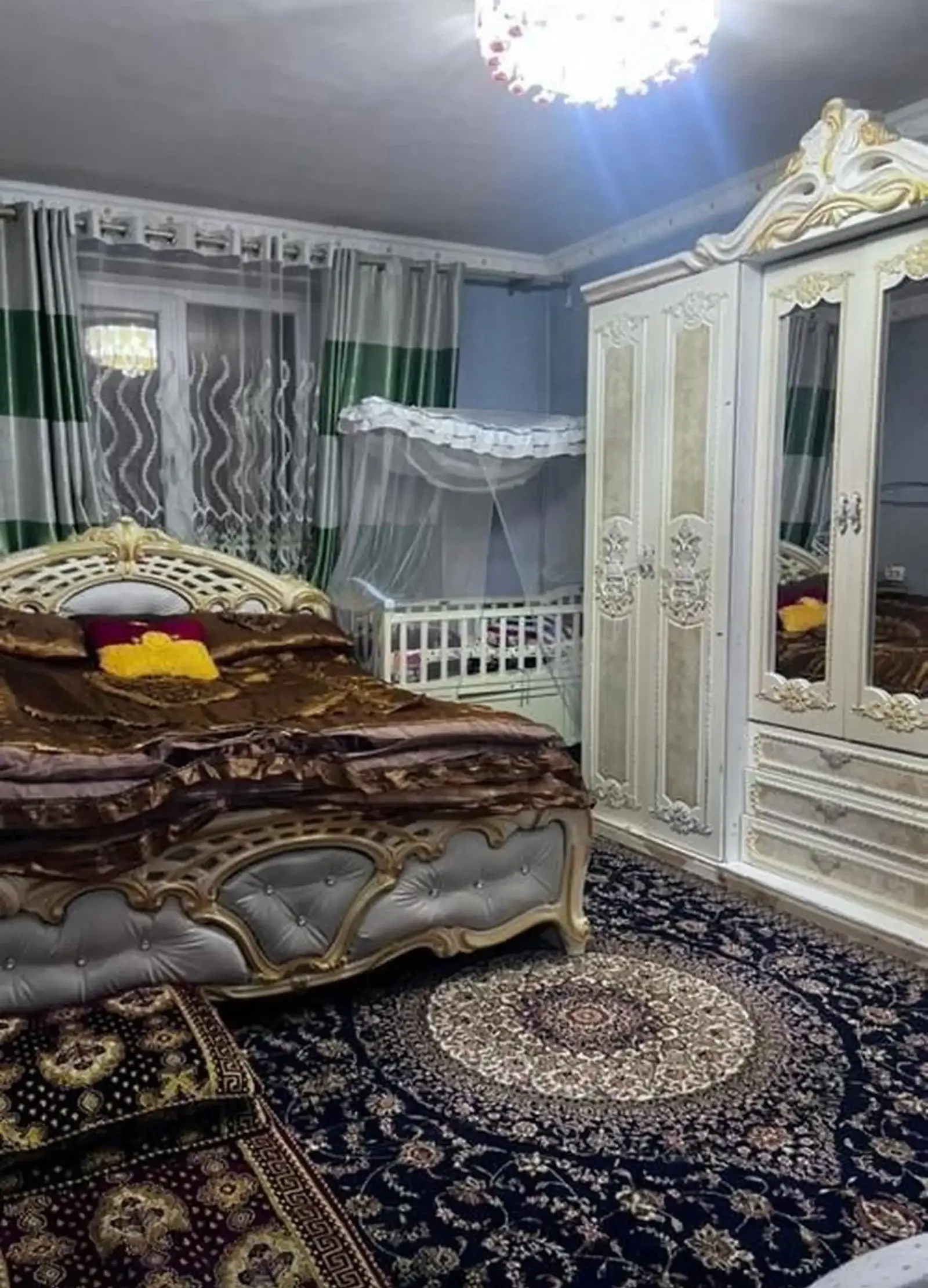 4-комн. квартира, 3 этаж, 100 м², Жилмассив Каратегинский