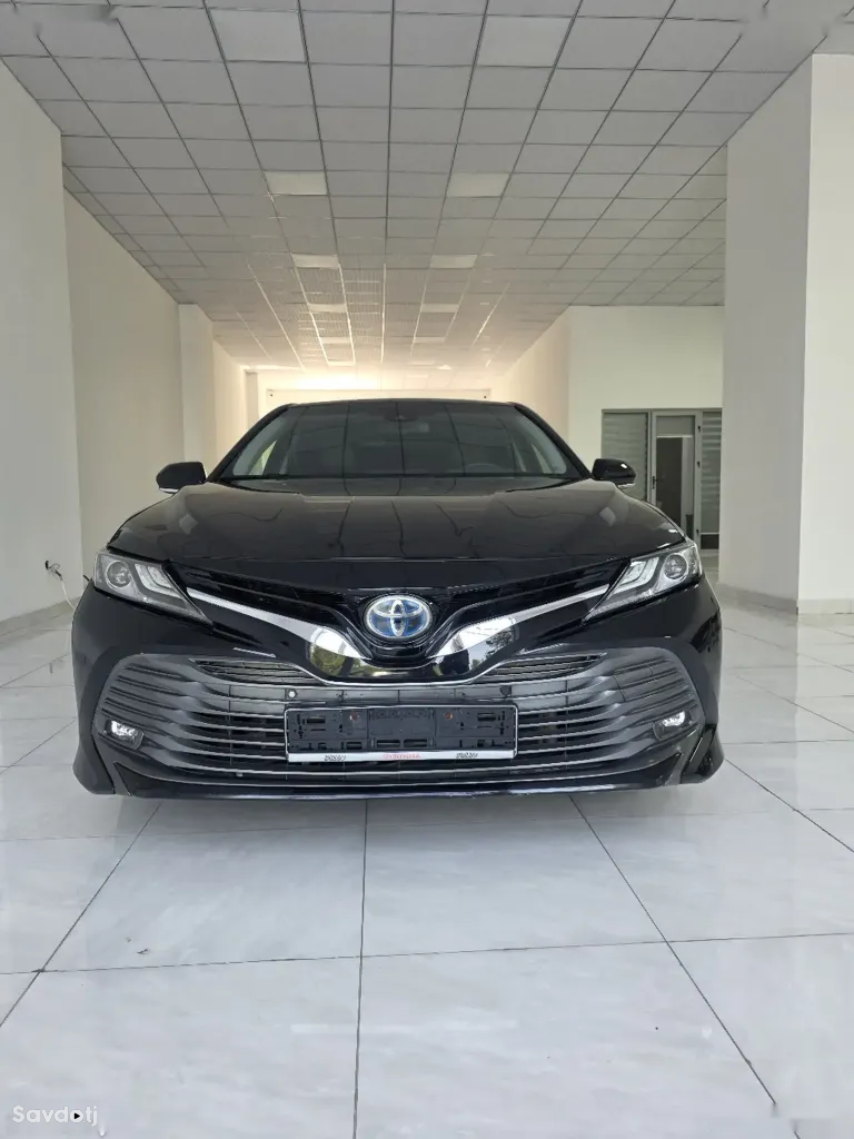 Toyota Camry, 2018
