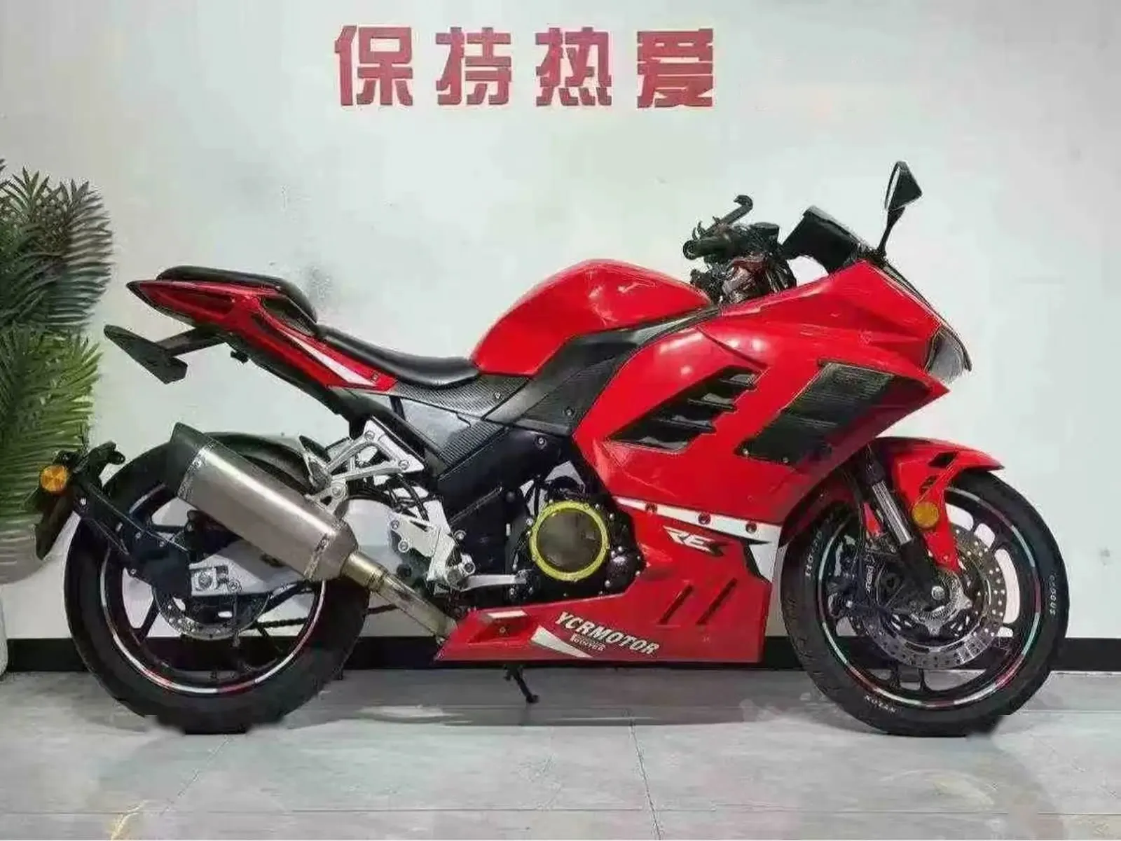 Мотоцикл Ducati — фото 4