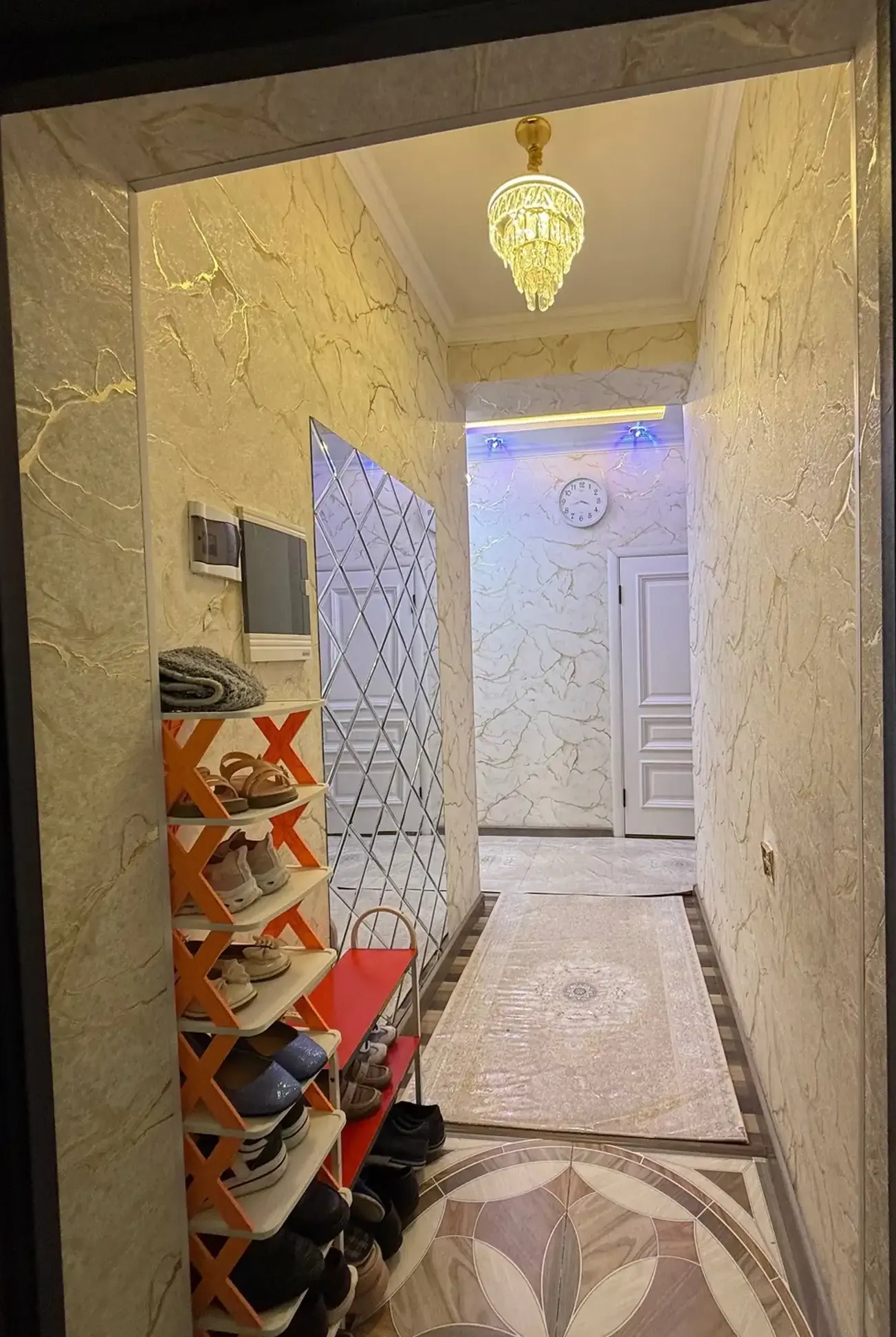 2-комн. квартира, 17 этаж, 57 м², Фирдавси — фото 11