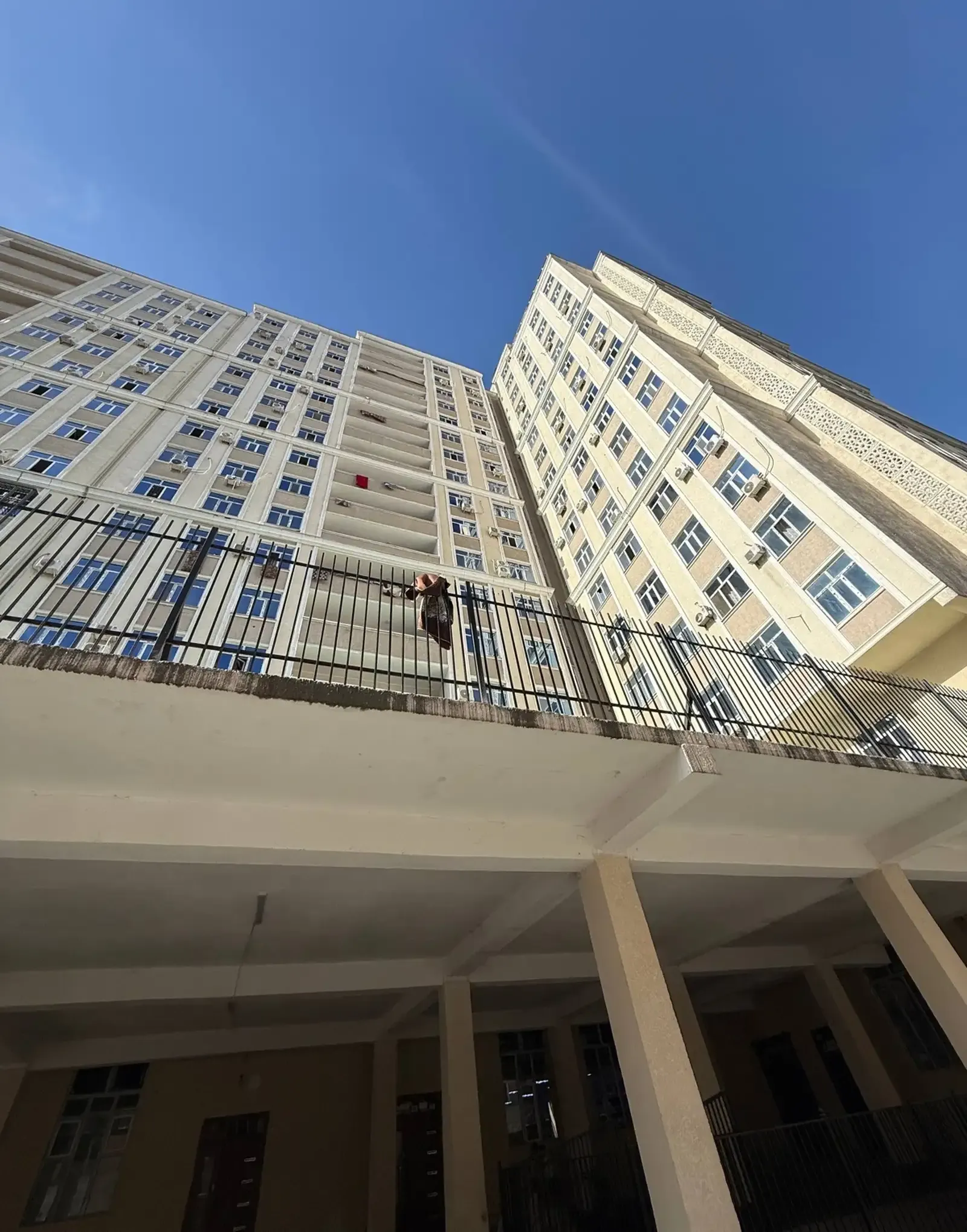 2-комн. квартира, 17 этаж, 57 м², Фирдавси — фото 3