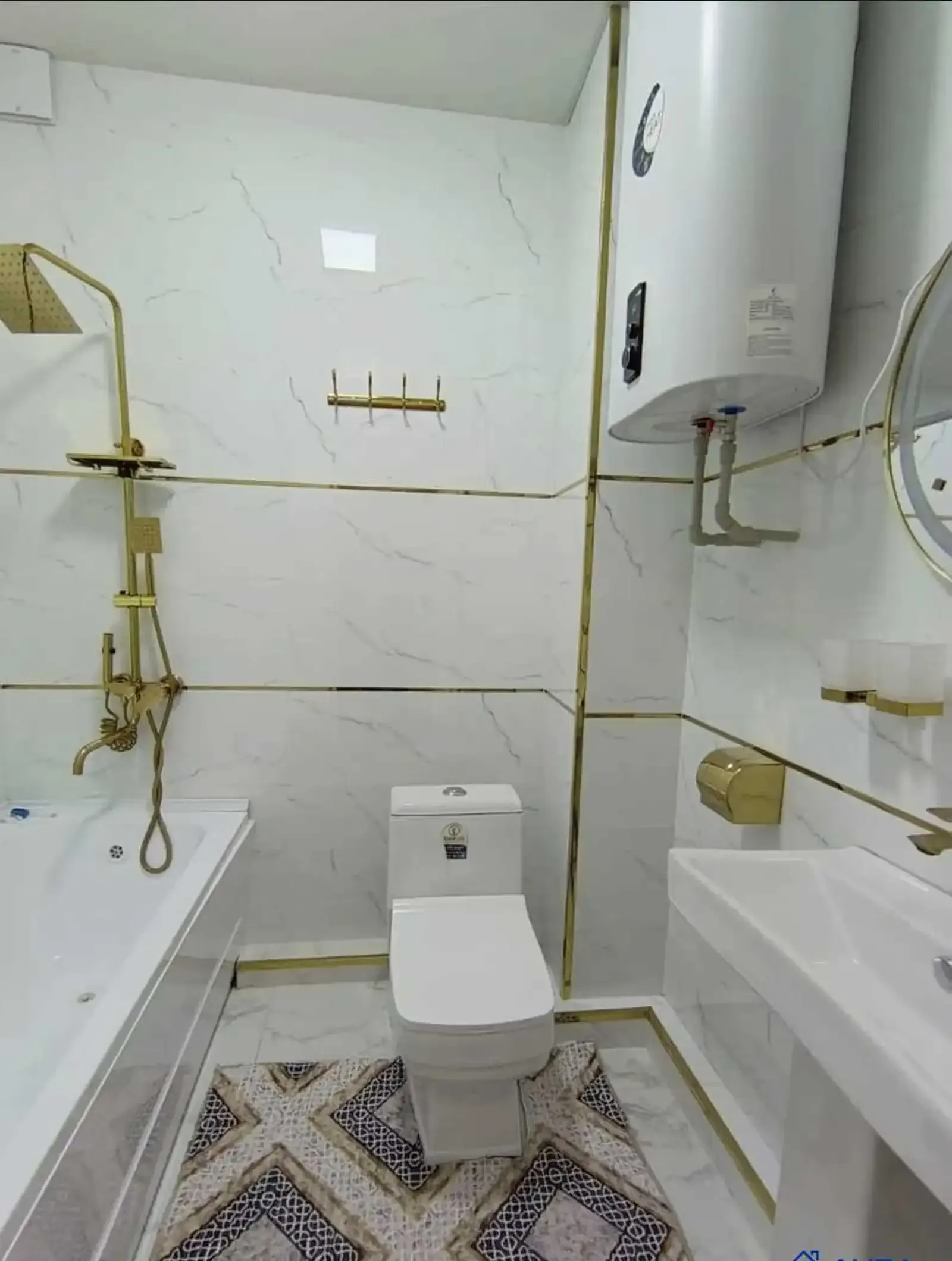 3-комн. квартира, 8 этаж, 67 м², Фирдавси, Автоцентр