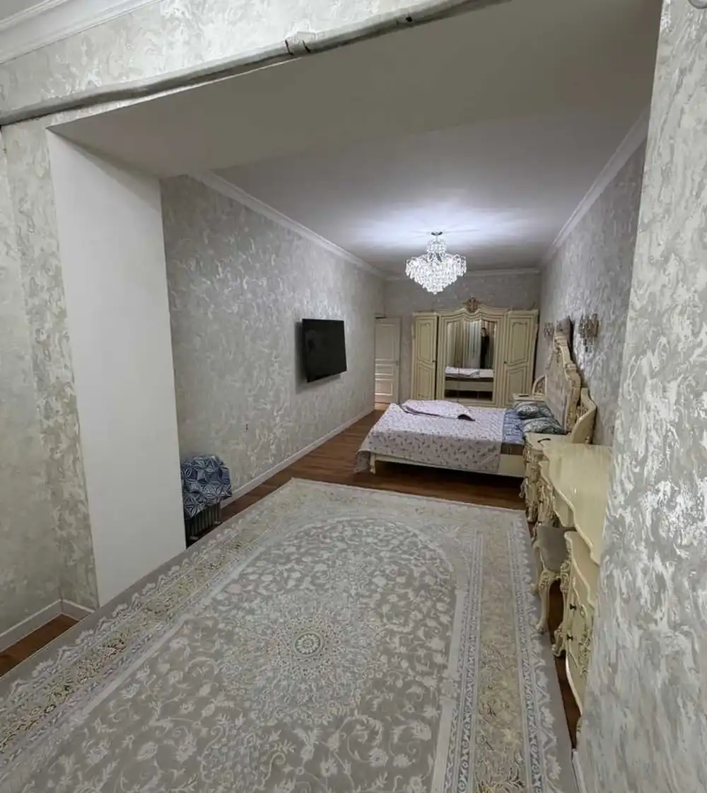 2-комн. квартира, 7 этаж, 75м², Шохмансур доми Хучанд Сарой Айни 46 назди Скорий больница