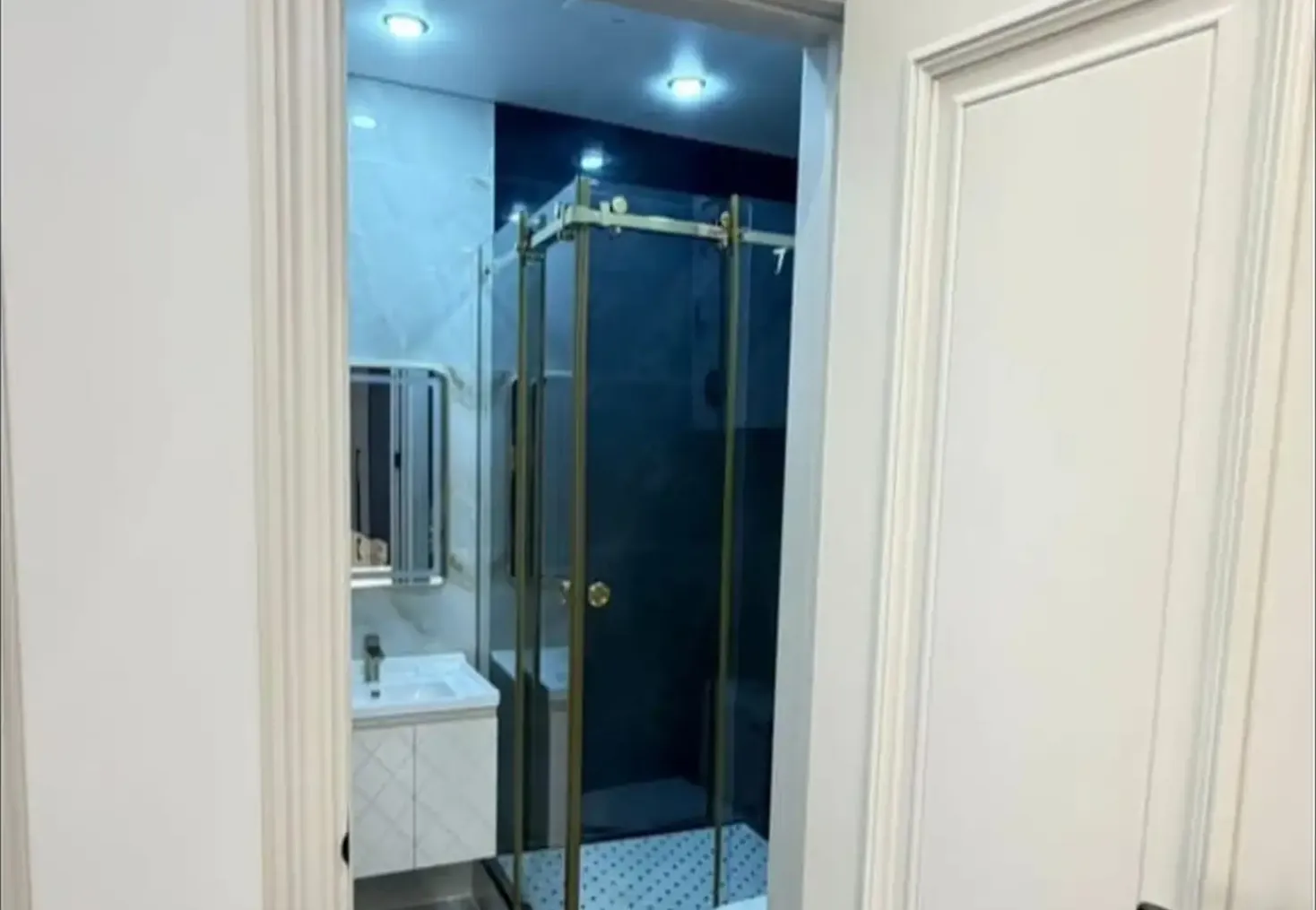 3-комн. квартира, 11 этаж, 105м², И Сомони — фото 10