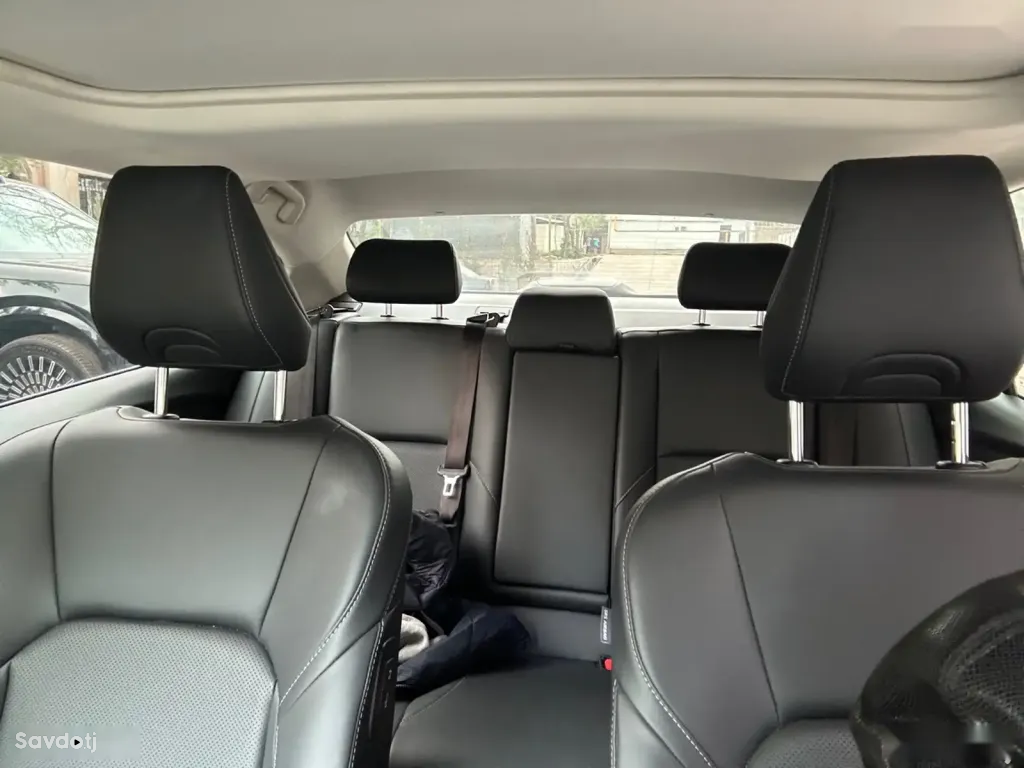 Toyota Camry, 2025