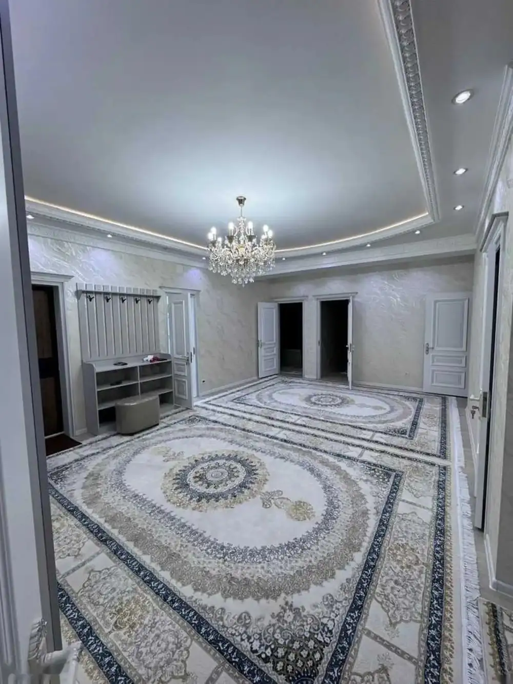 5-комн. квартира, 7 этаж, 220м², Сомони
