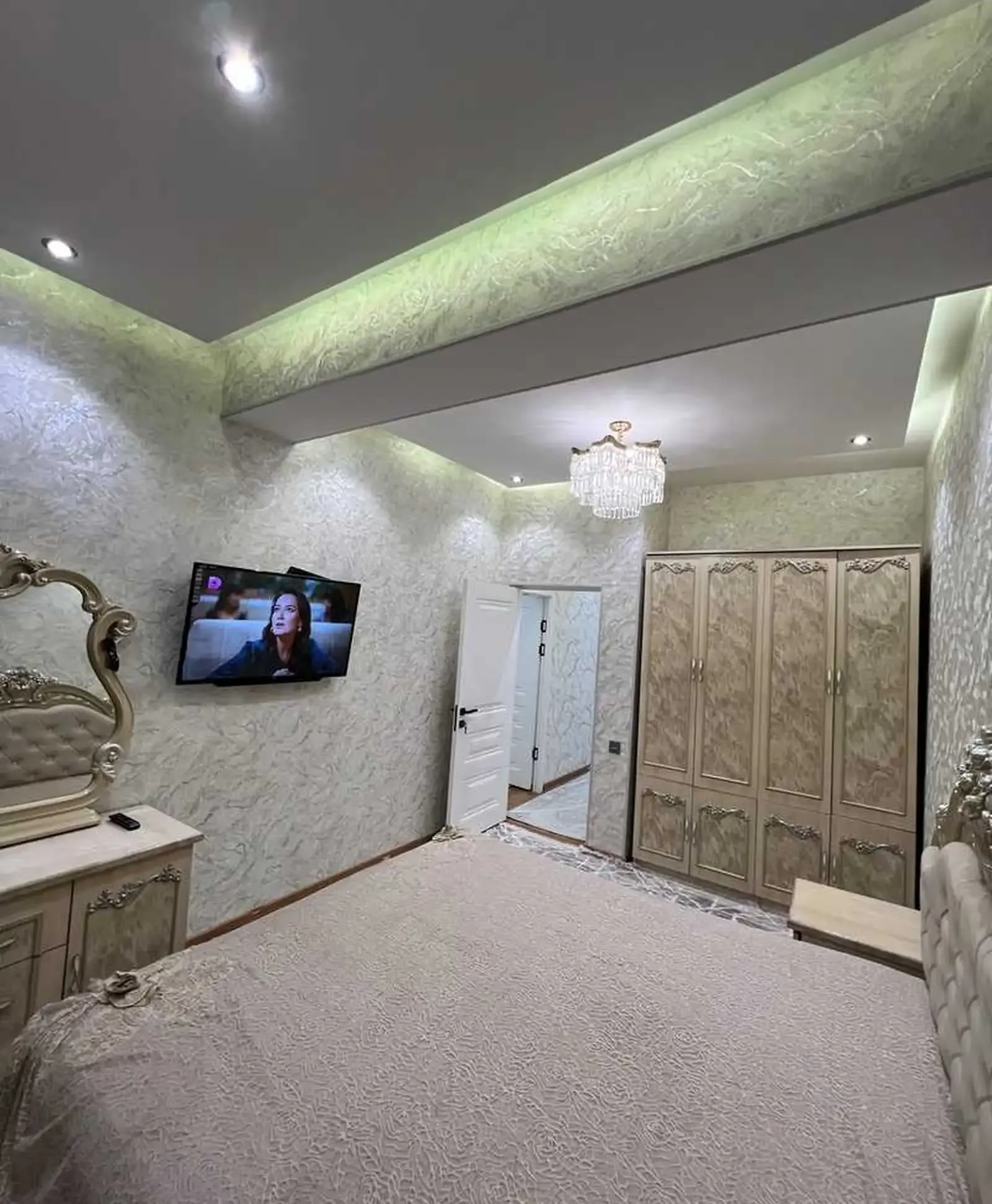 2-комн. квартира, 11 этаж, 65м², Цирк — фото 7