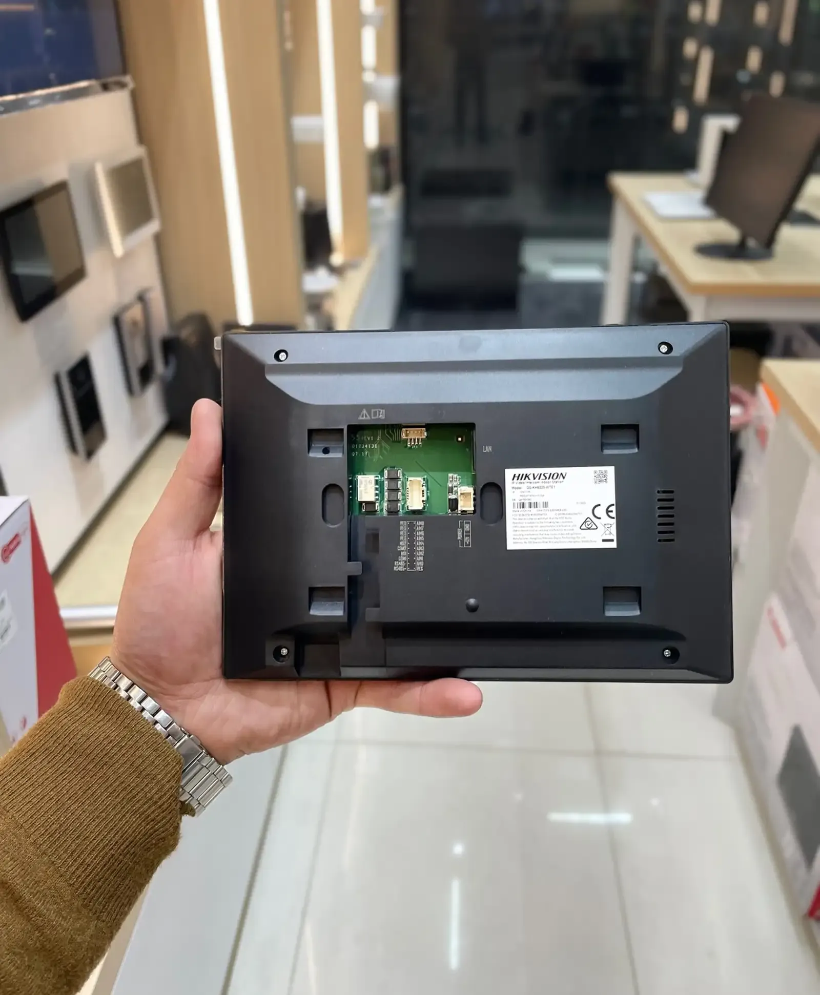IP Дисплей домофона 7 дюйм Hikvision DS-KH6320-WTE1