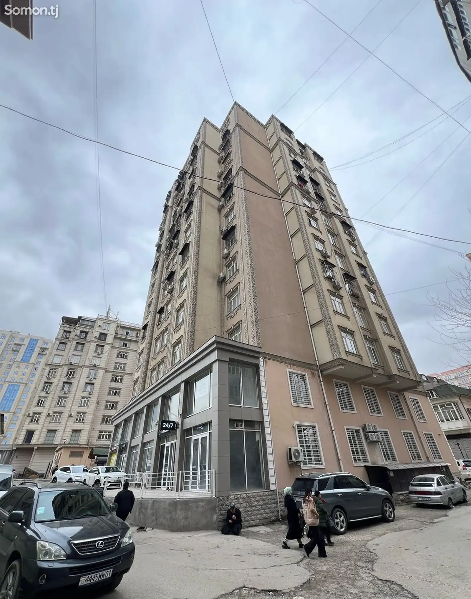 Помещение под свободное назначение, 200м², Садбарг