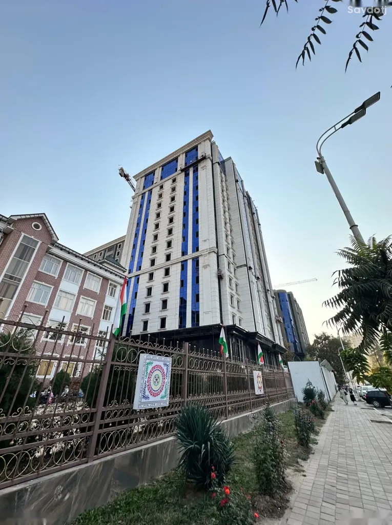 3-комн. квартира, 8 этаж, 165 м², Улица Абдулкосима Лохути 8/6