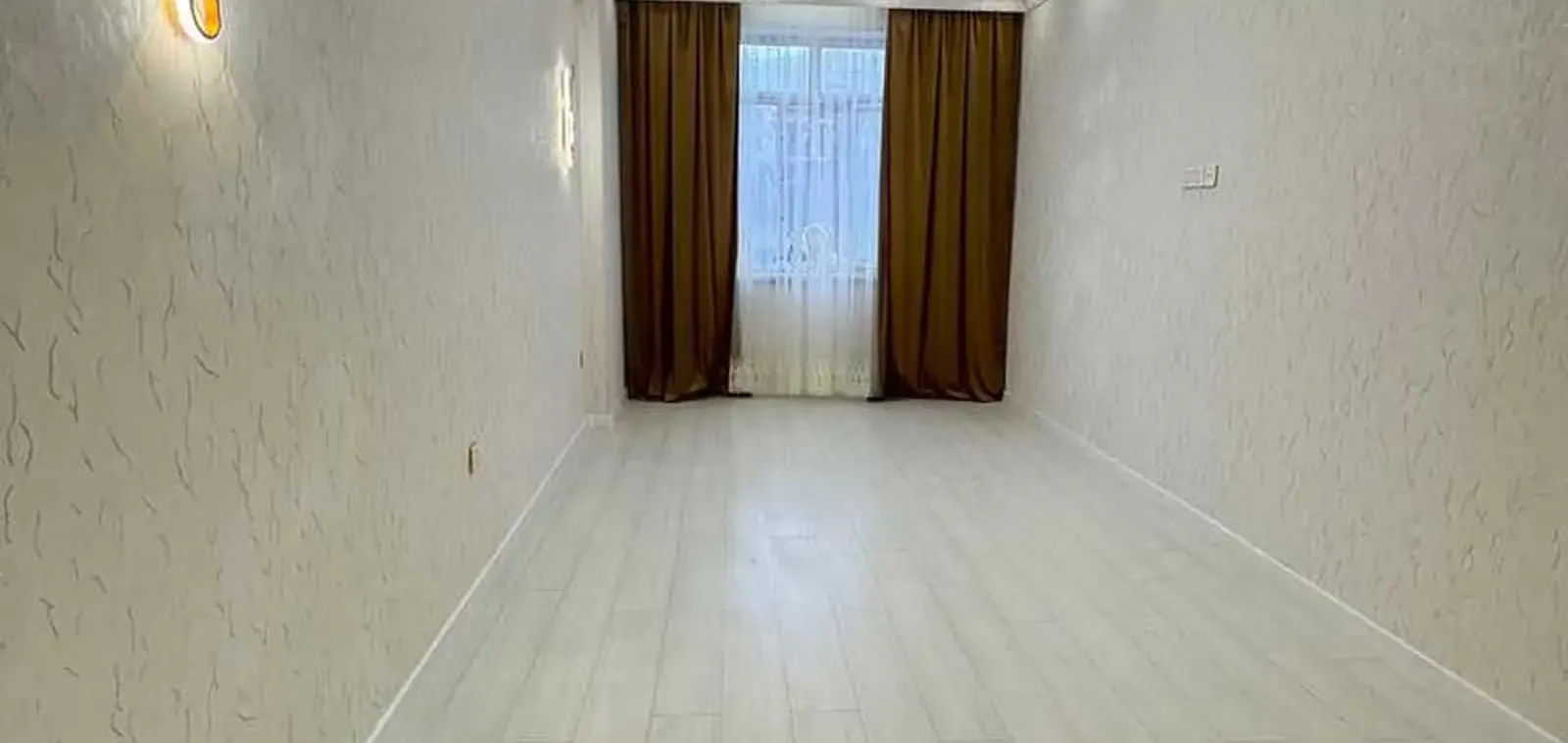 3-комн. квартира, 2 этаж, 83 м², сино