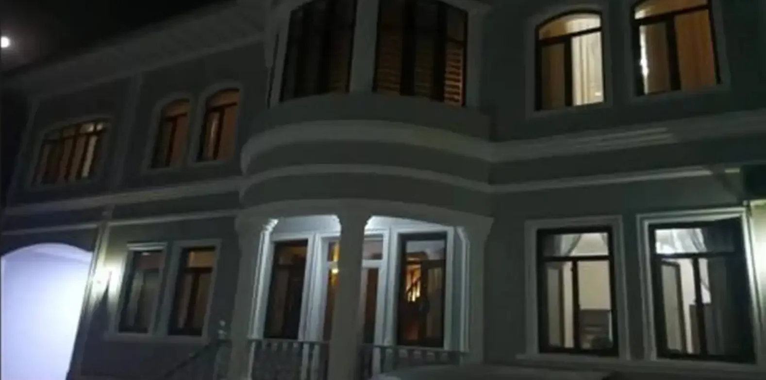 2-этажный, 12 комнатный дом, 450 м², Шохмансур — фото 5