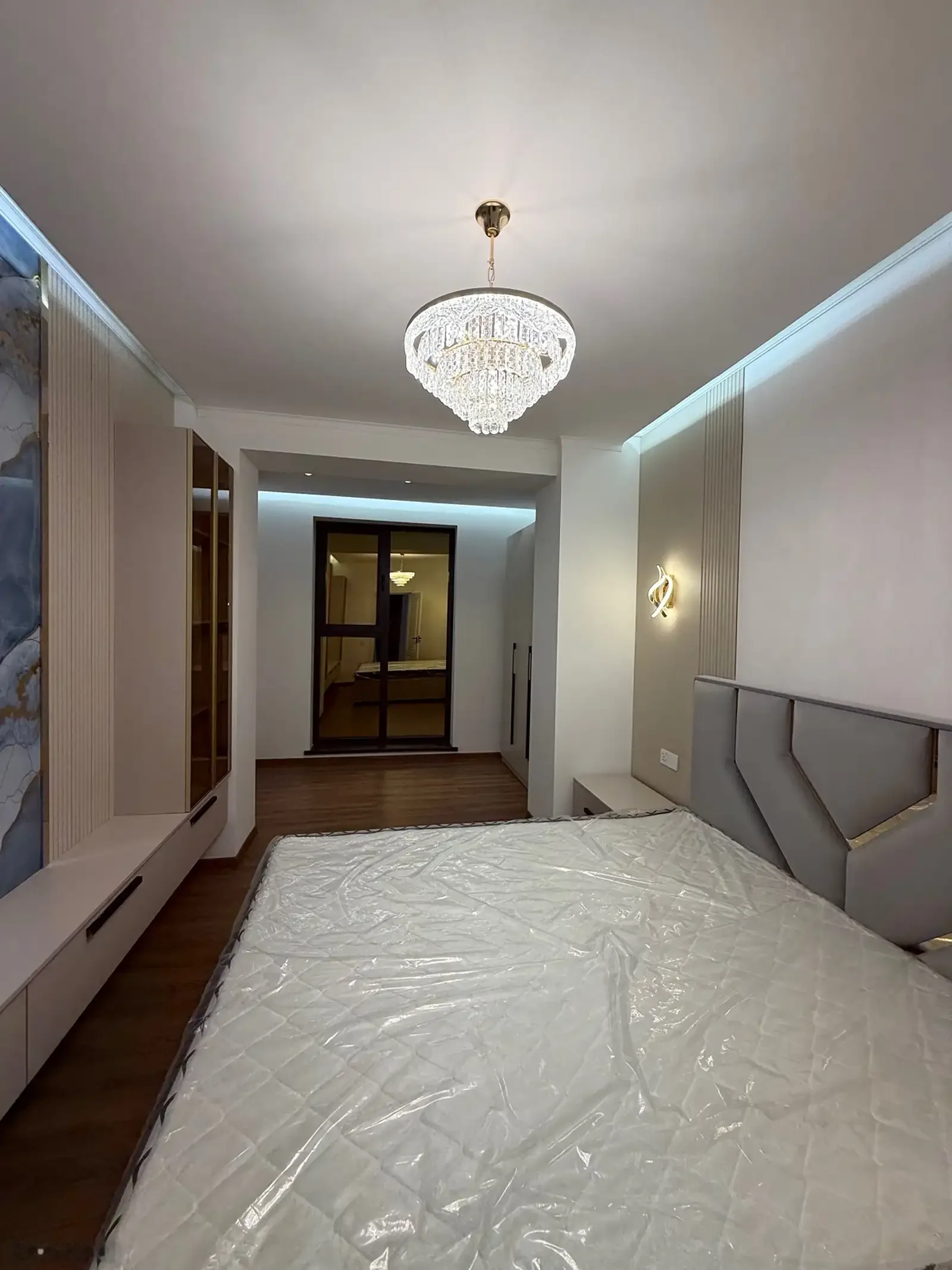 3-комн. квартира, 4 этаж, 90м², Бухоро Тавер, Дом печати, Напротив школы №1,  Ис — фото 3