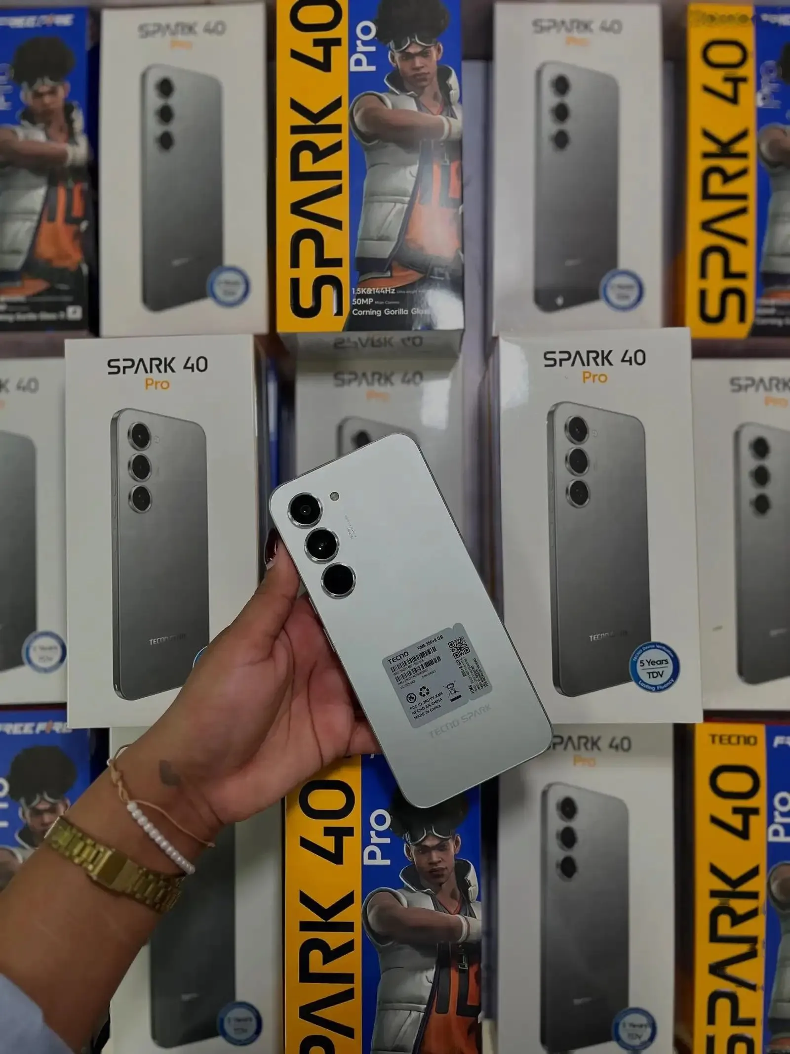 Tecno Spark 40 256 gb