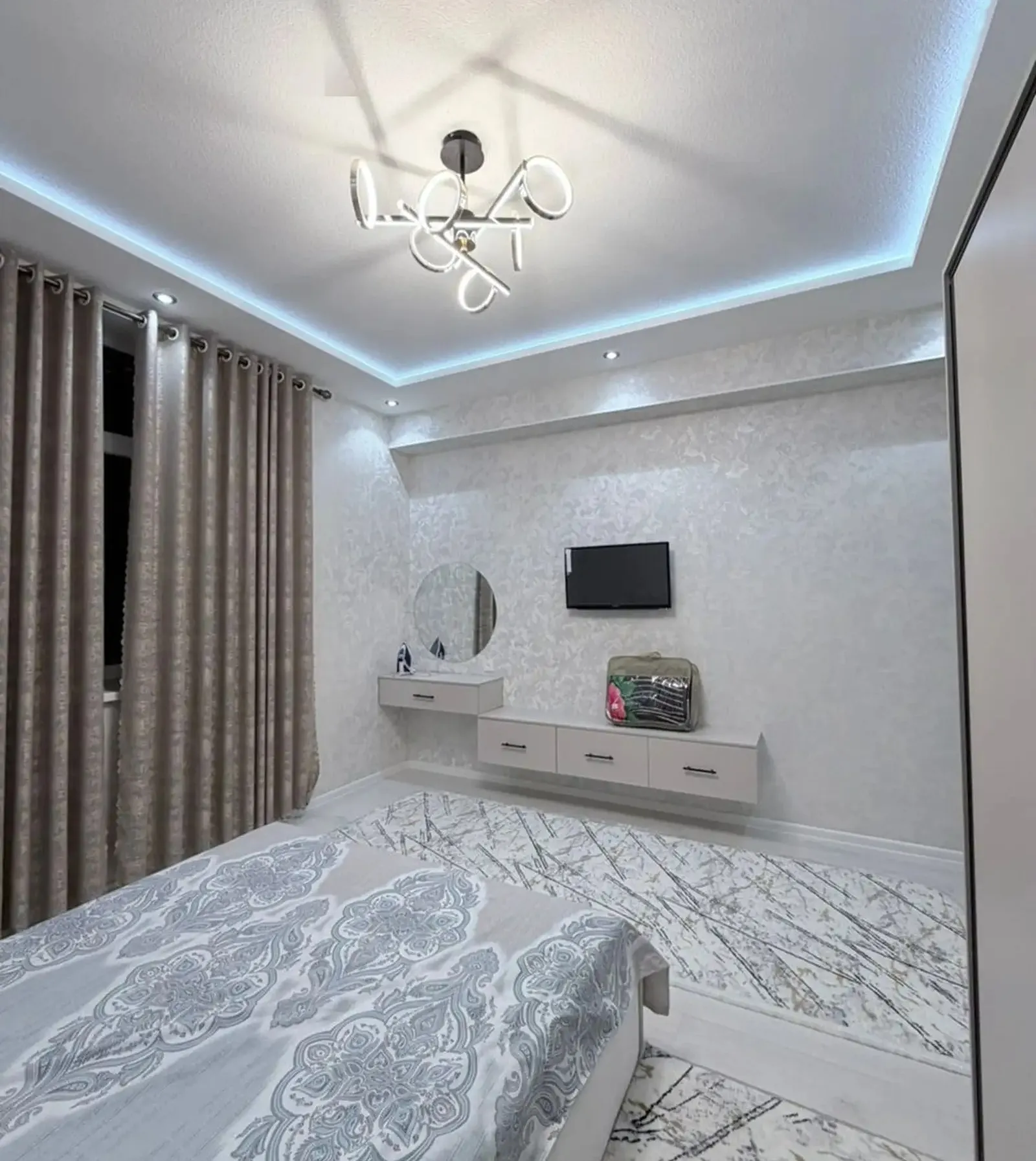 2-комн. квартира, 4 этаж, 76м², 18 Мкр — фото 13