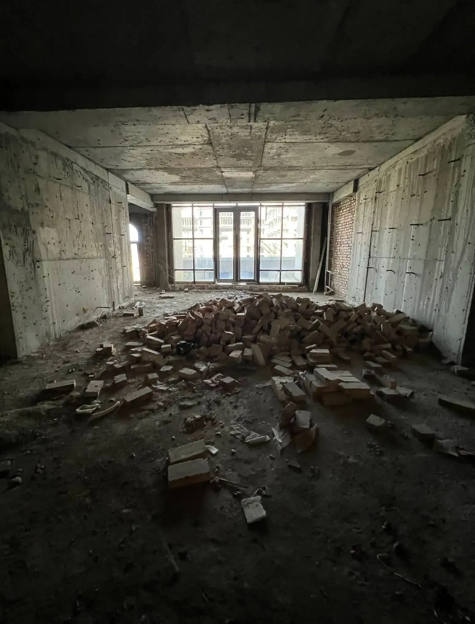 3-комн. квартира, 17 этаж, 136 м², Исмоили Сомони, ЦУМ, Шохпалас — фото 5