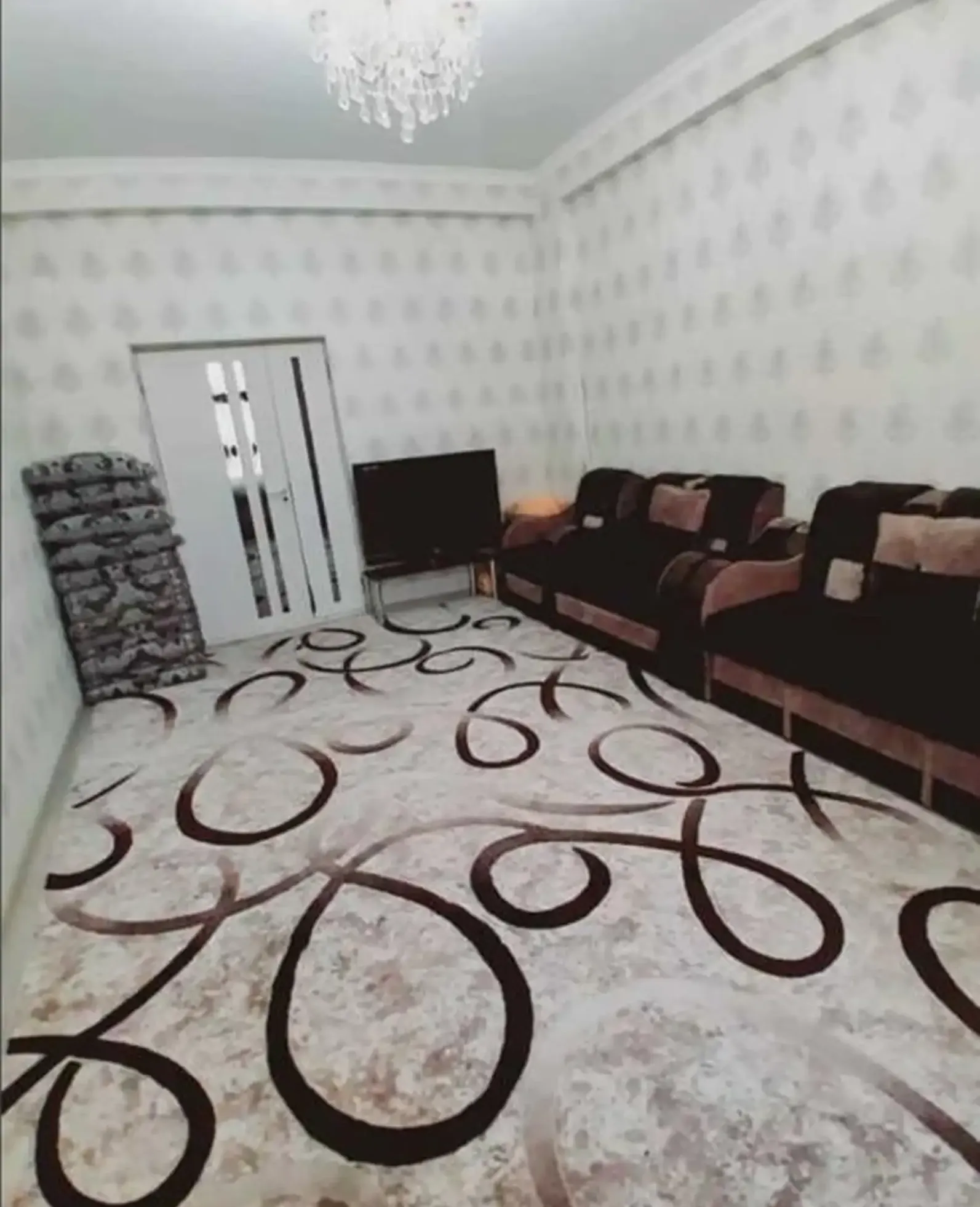 3-комн. квартира, 2 этаж, 100м², Сино