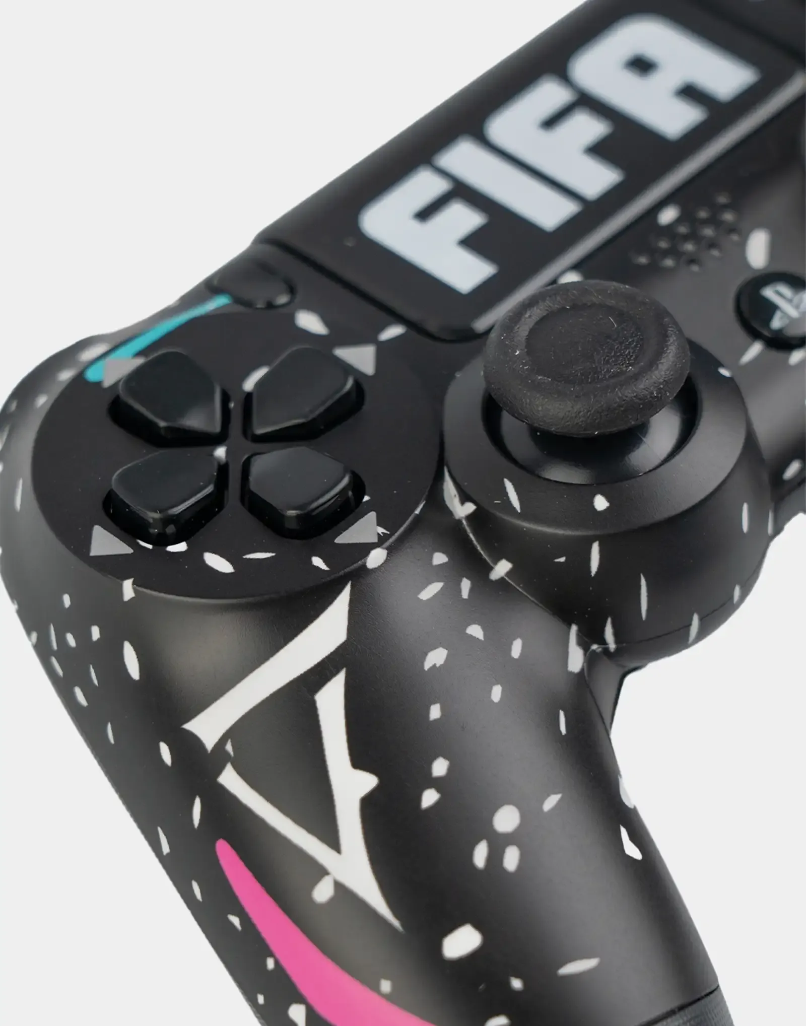 Геймпад джойстик Sony DualShock 4 FIFA Edition для PS4
