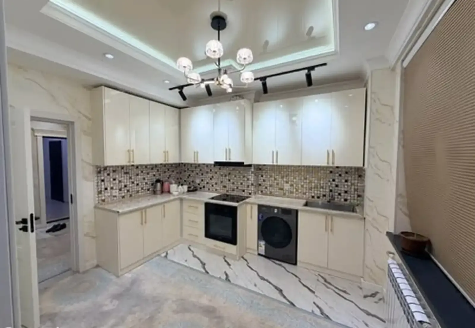 3-комн. квартира, 4 этаж, 89м², Фирдавси — фото 12