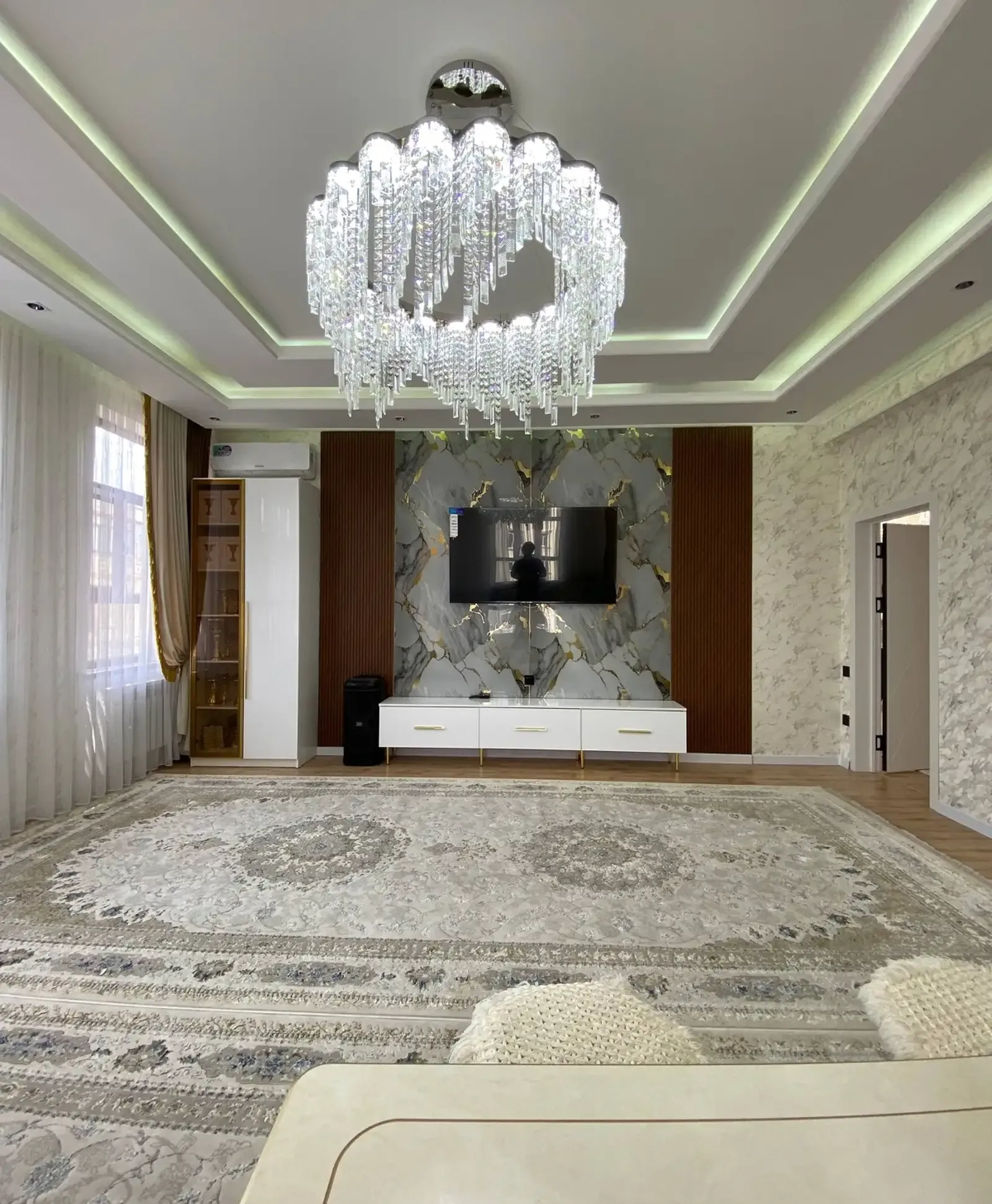 3-комн. квартира, 13 этаж, 133 м², Мехргон — фото 3