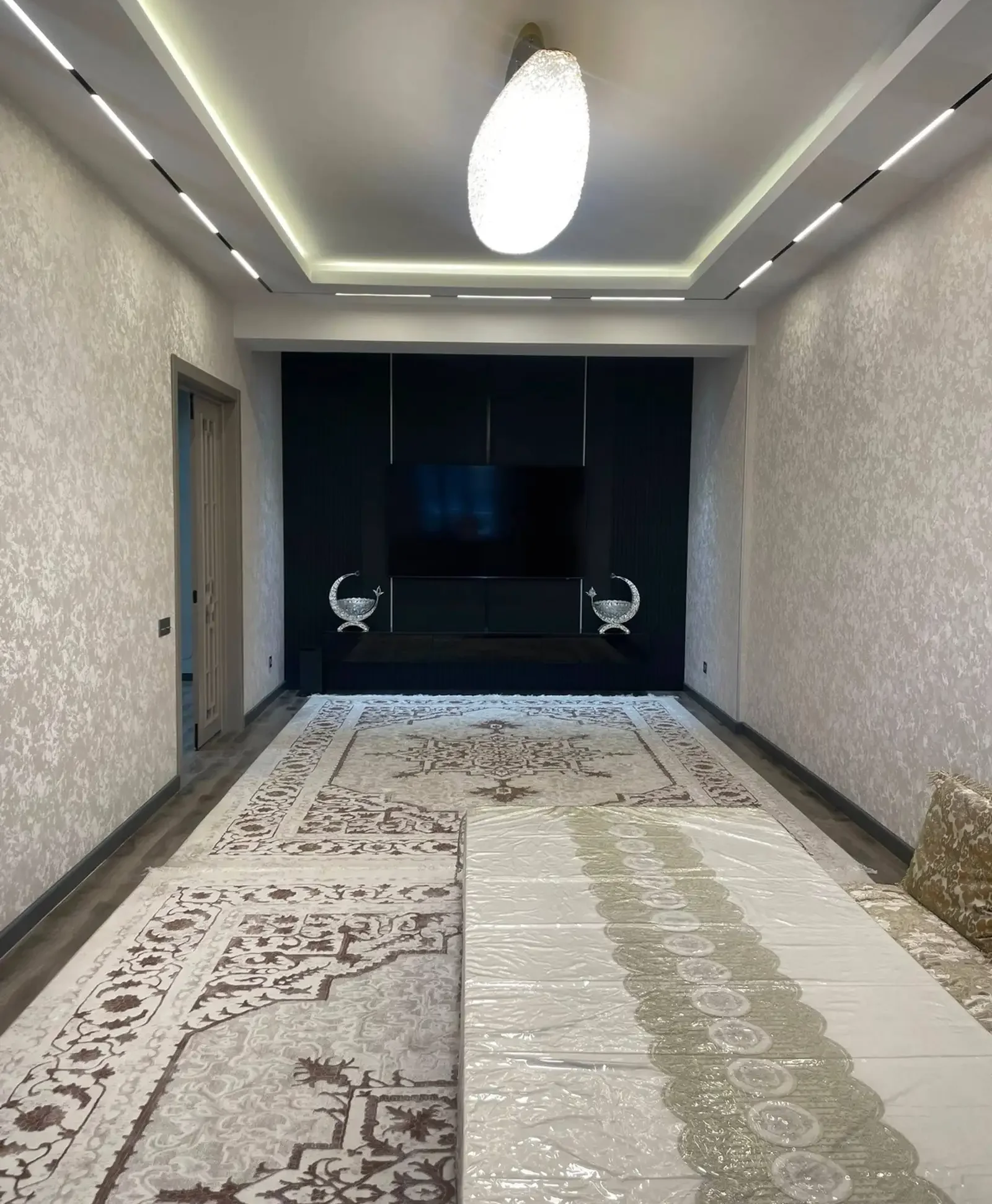 4-комн. квартира, 10 этаж, 155 м², Исмоили Сомони — фото 2