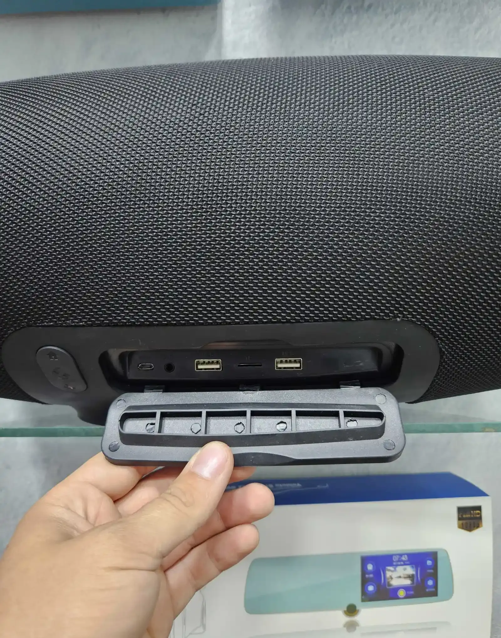 Колонка JBL Max