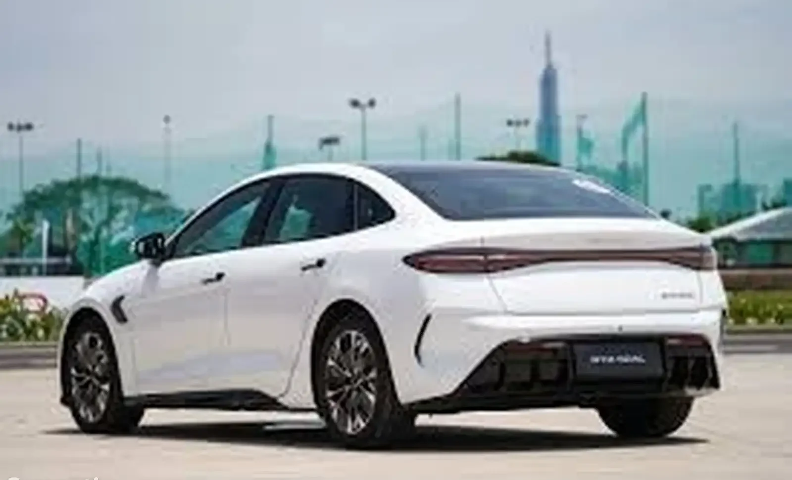 BYD Seal, 2025