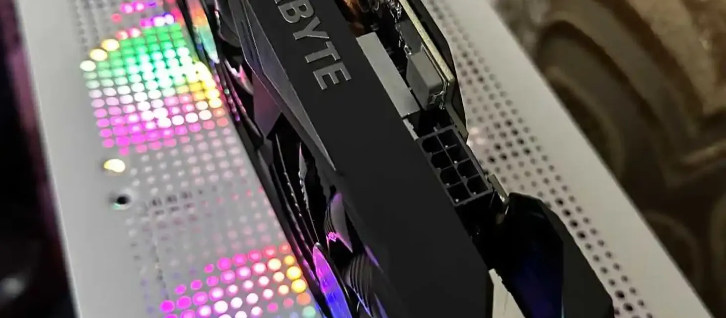 Видеокарта Gigabyte GTX 1660 Super 6Gb — фото 4