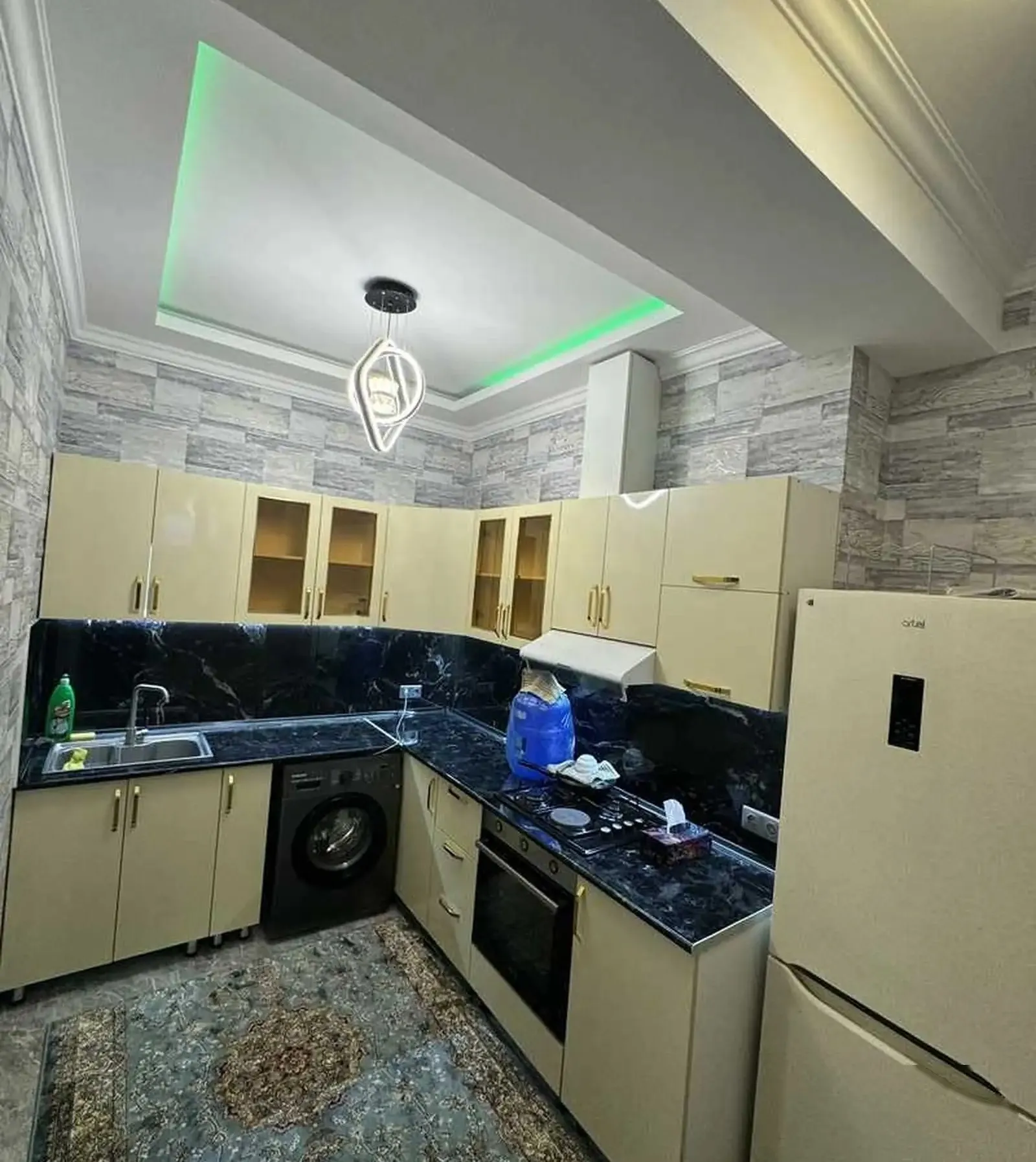 2-комн. квартира, 5 этаж, 60м², Сино — фото 3