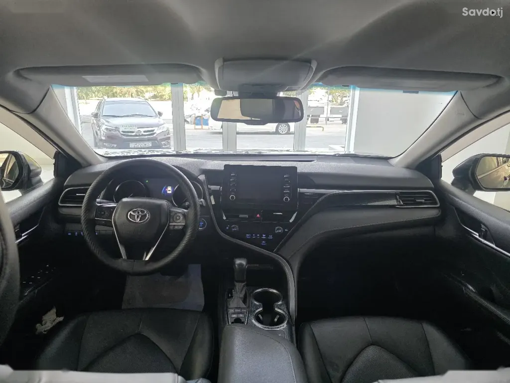 Toyota Camry, 2018