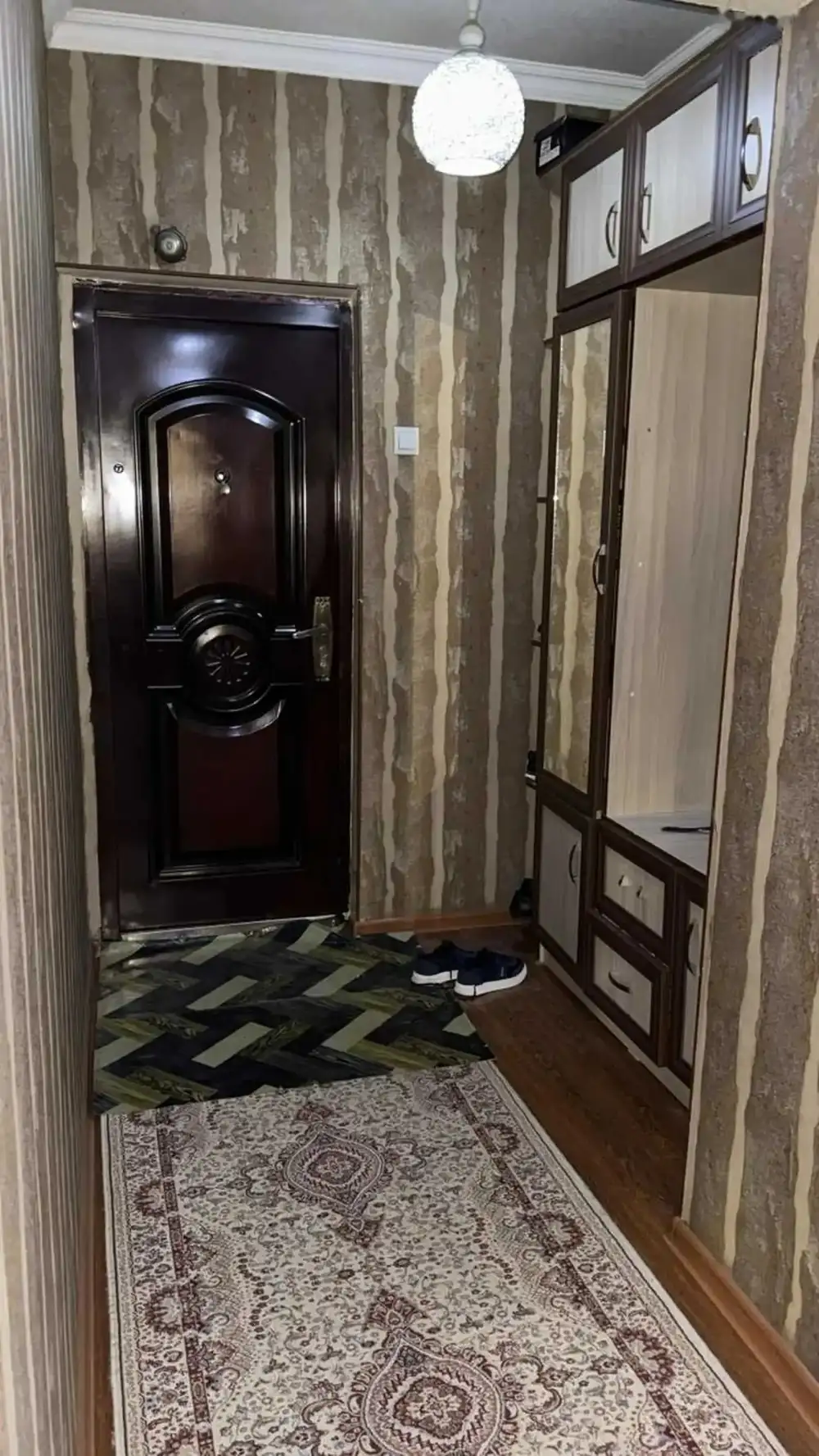 2-комн. квартира, 3 этаж, 80м², 46мкр бетонка — фото 5