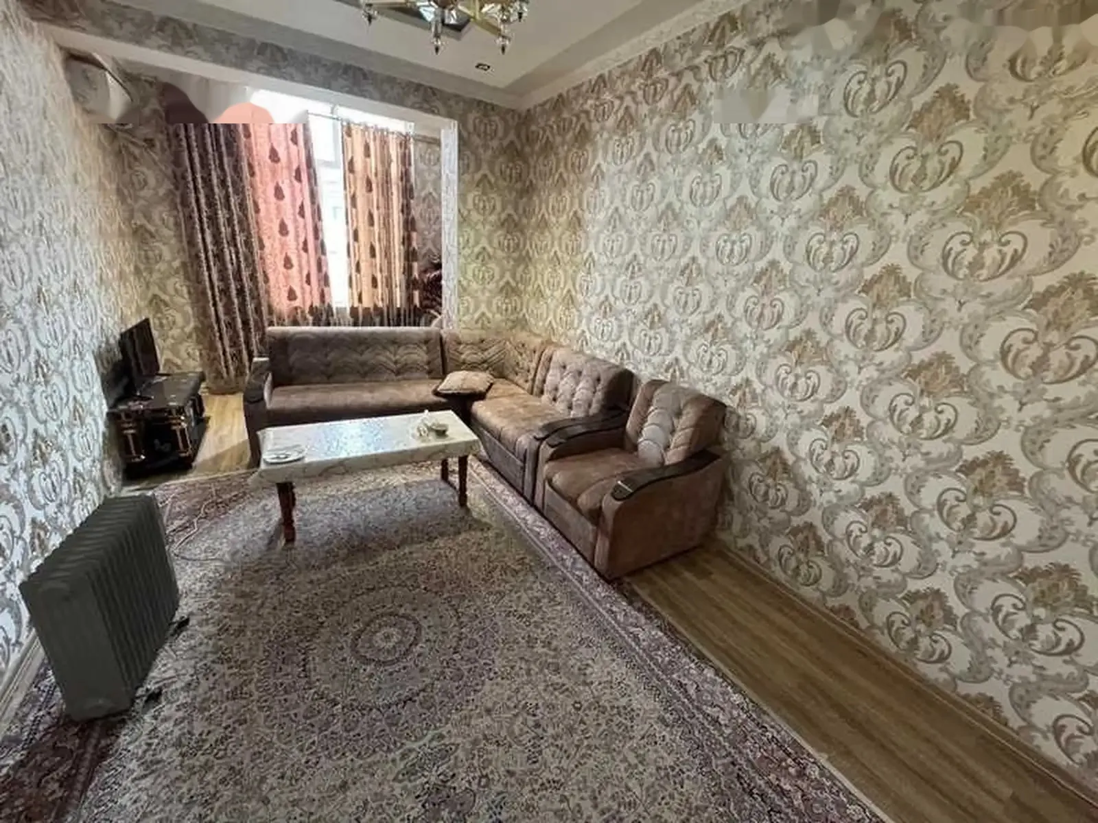 2-комн. квартира, 1 этаж, 70м², 112мкр
