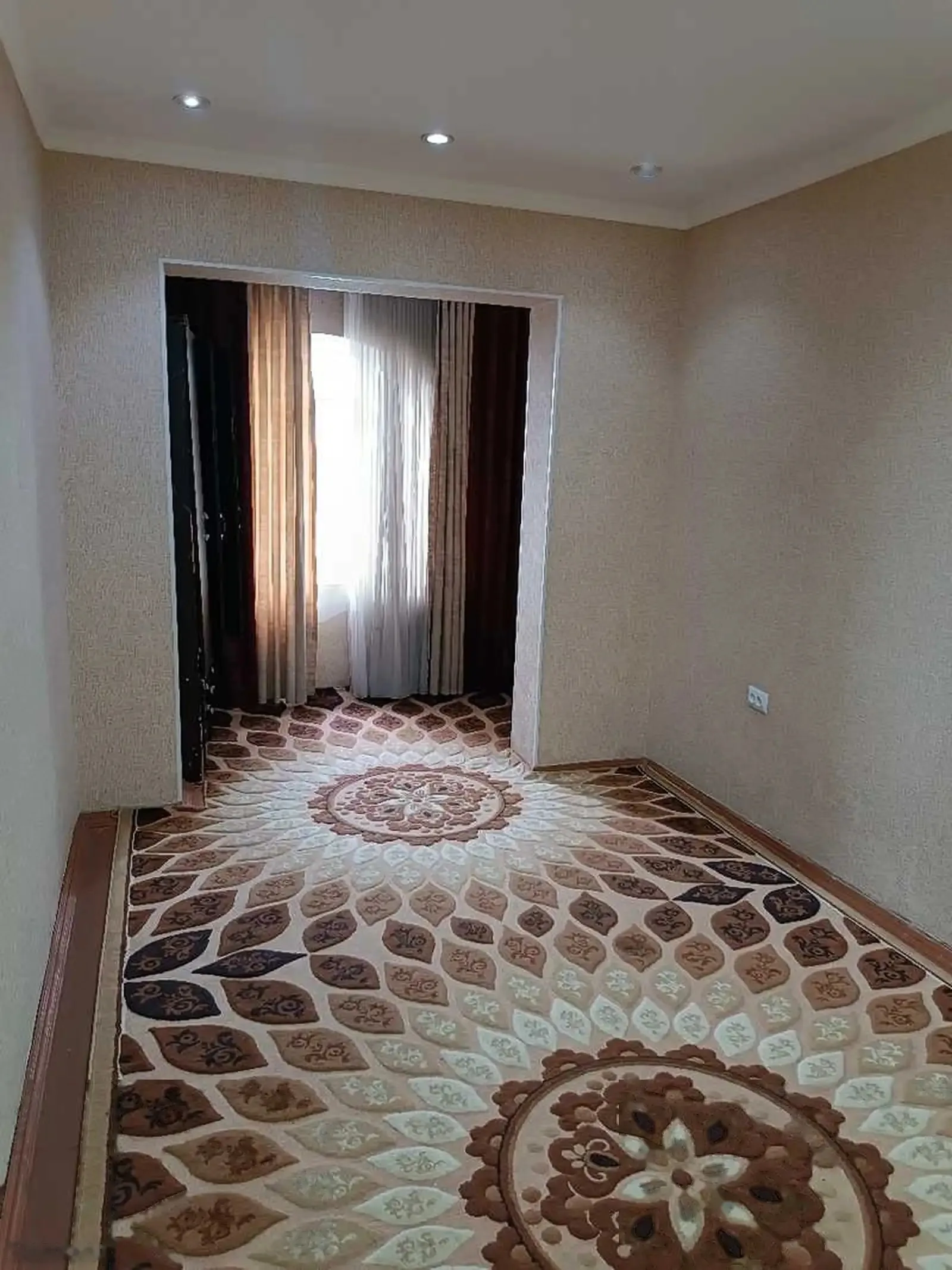2-комн. квартира, 5 этаж, 100м², Фирдавси — фото 6