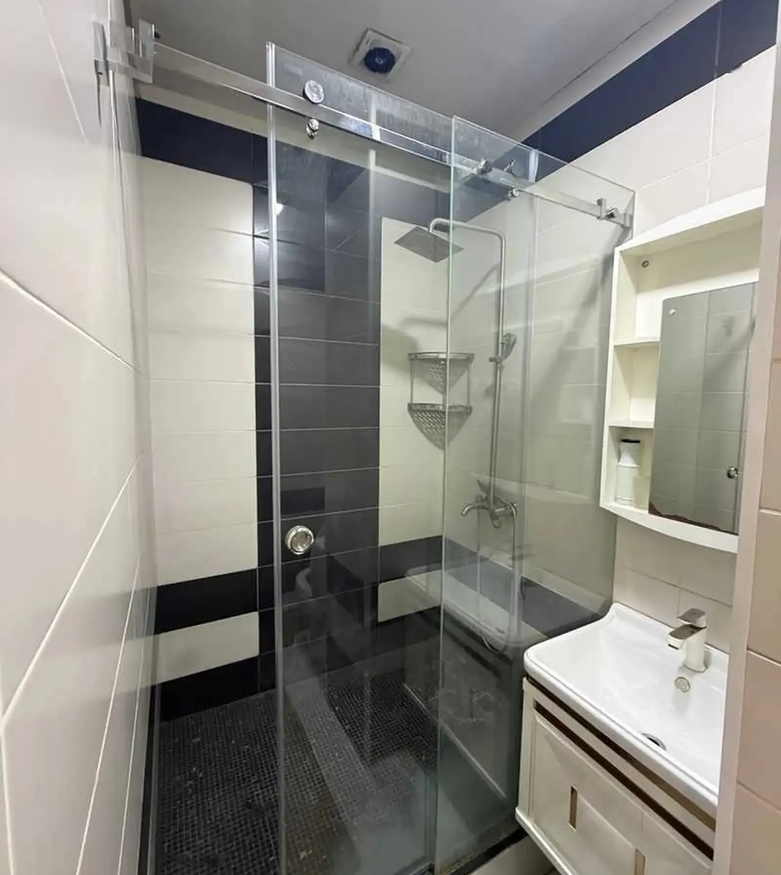 2-комн. квартира, 6 этаж, 64м², Доми Ватан, Садбарг — фото 2