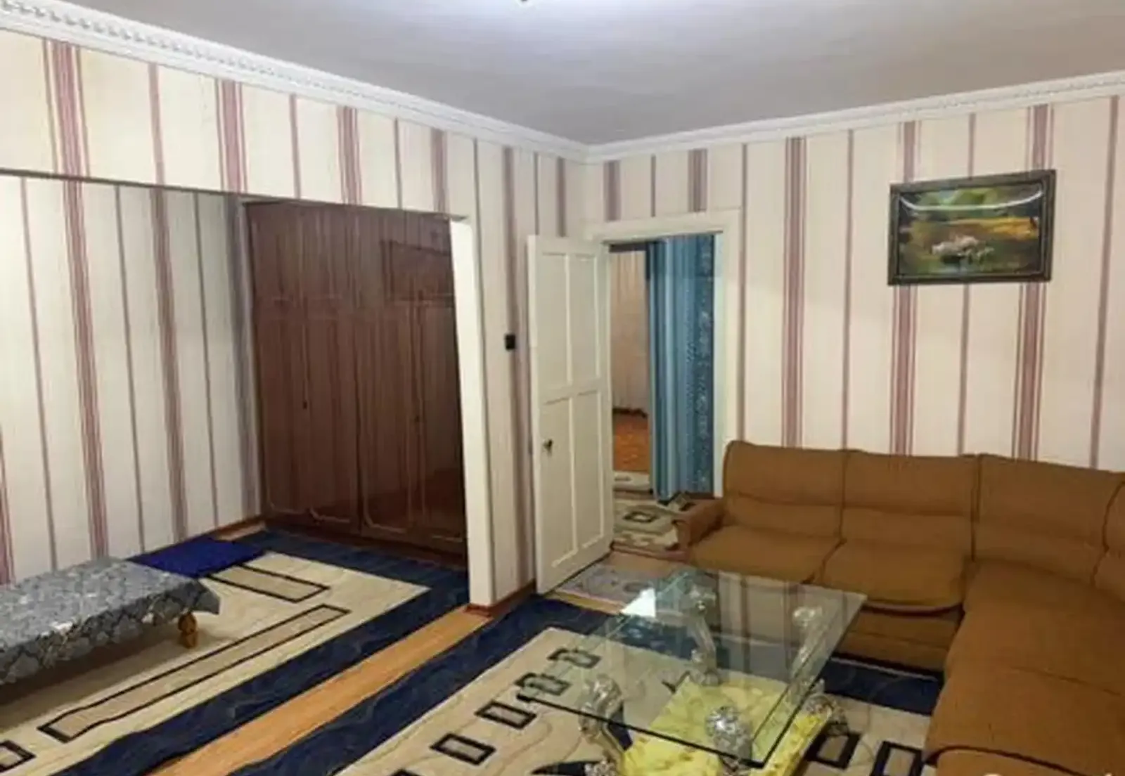 5-комн. квартира, 1 этаж, 100м², Сино