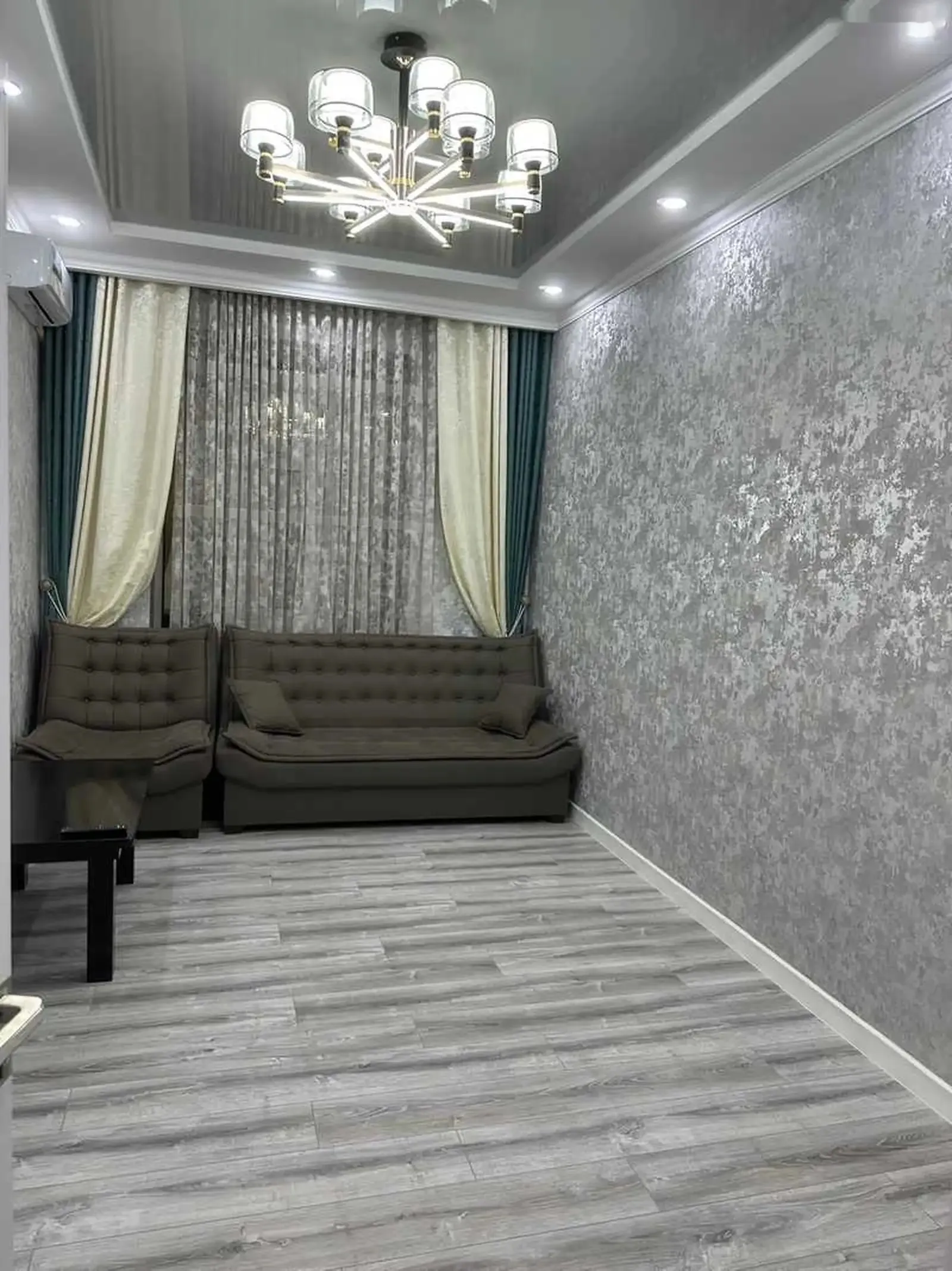 2-комн. квартира, 14 этаж, 56м², Фирдавси — фото 3