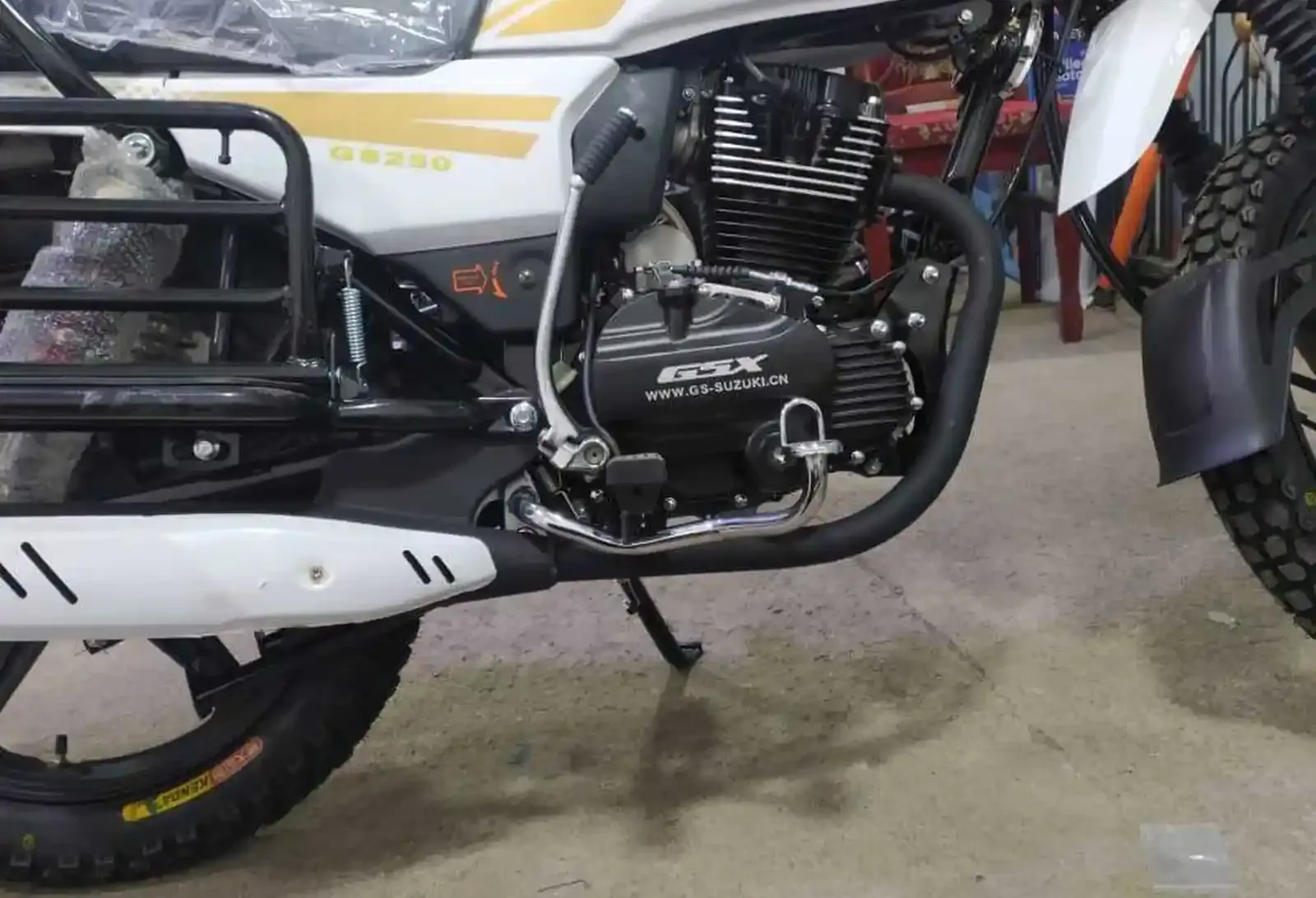 Мотоцикл Suzuki GSX 250