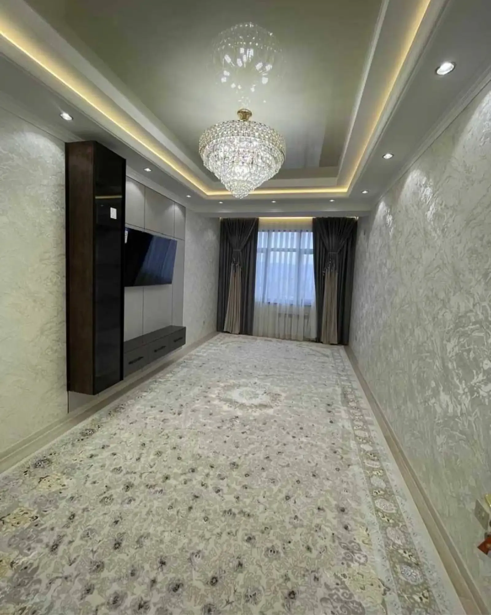 2-комн. квартира, 10 этаж, 72 м², н.Шохмансур