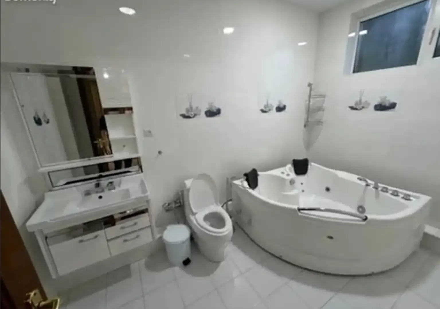 2-этажный, 12 комнатный дом, 450 м², И. Сомони — фото 11