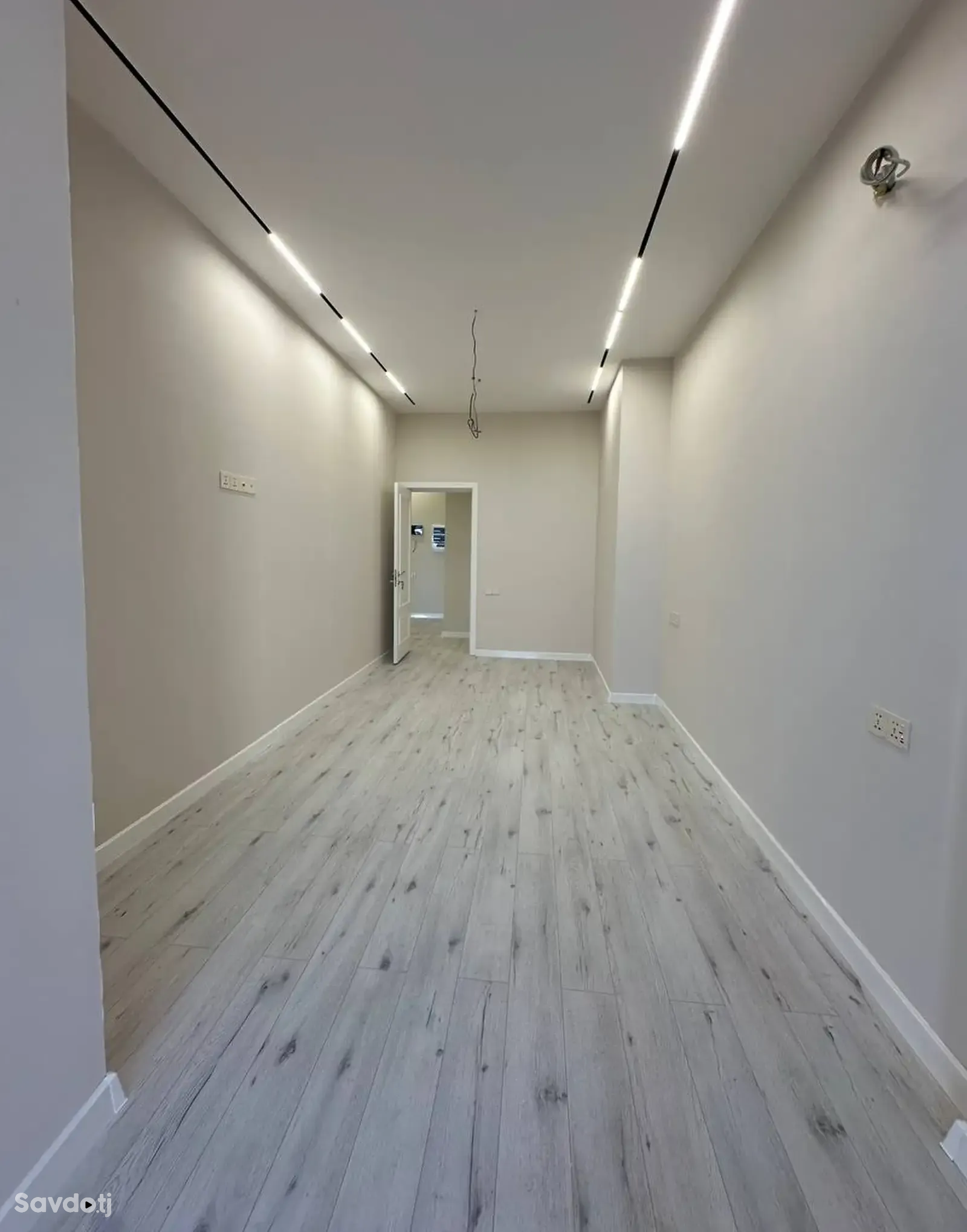 3-комн. квартира, 8 этаж, 84 м², Шохмансур Ул Айни на против Пайкар — фото 2