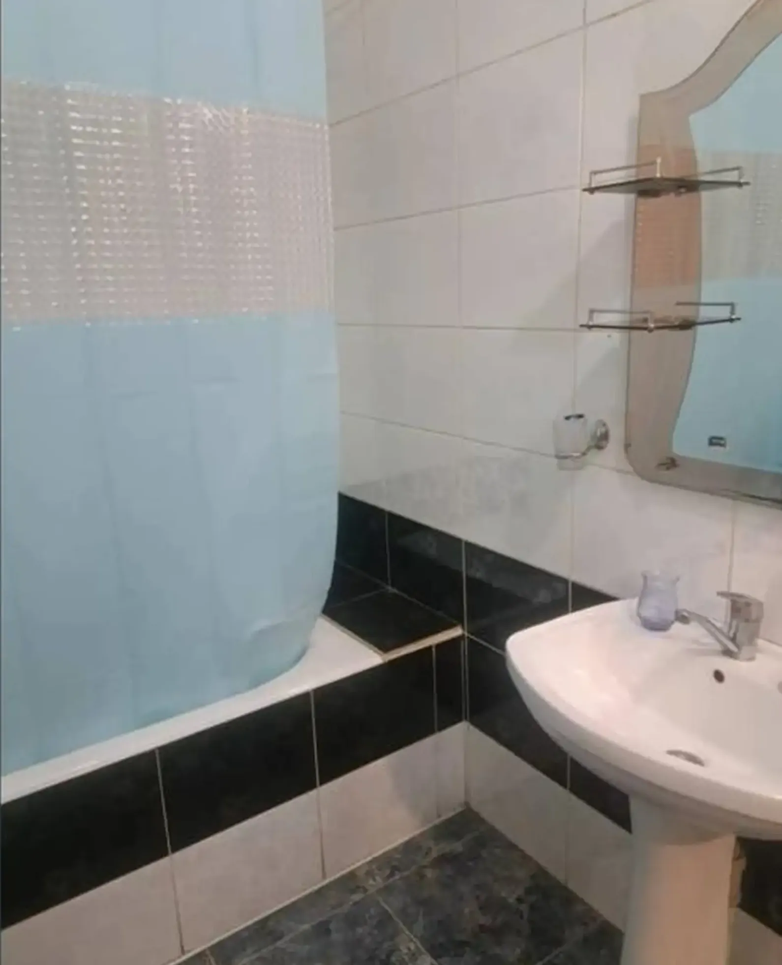 1-этажный, 8 комнатный дом, 270 м², Сино — фото 12