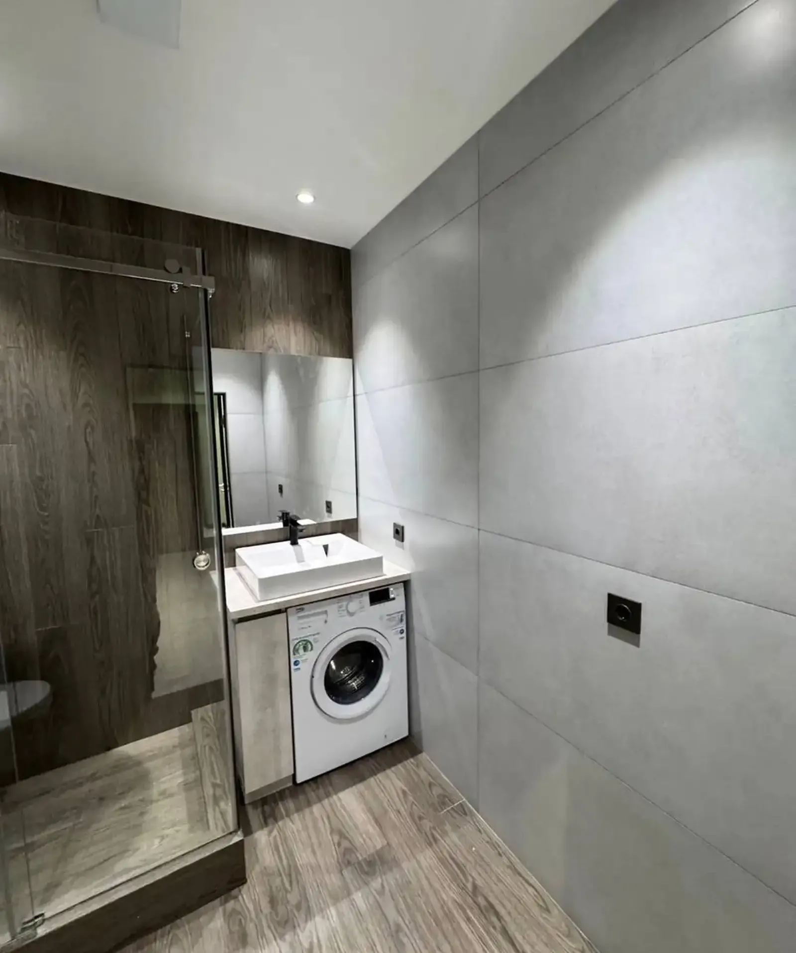 2-комн. квартира, 8 этаж, 74 м², И Сомони — фото 11